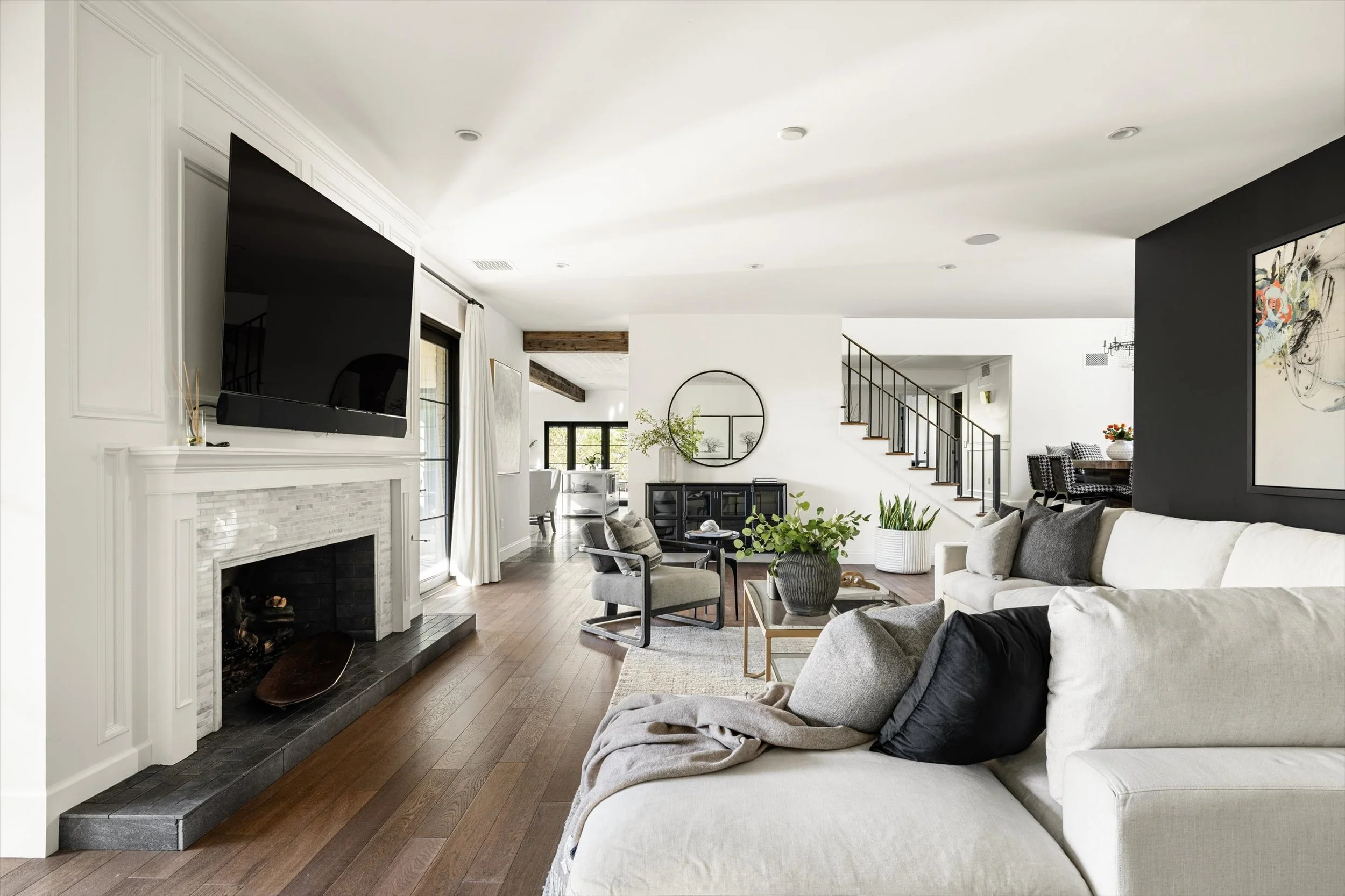 14-5328 N 46th_14.jpg