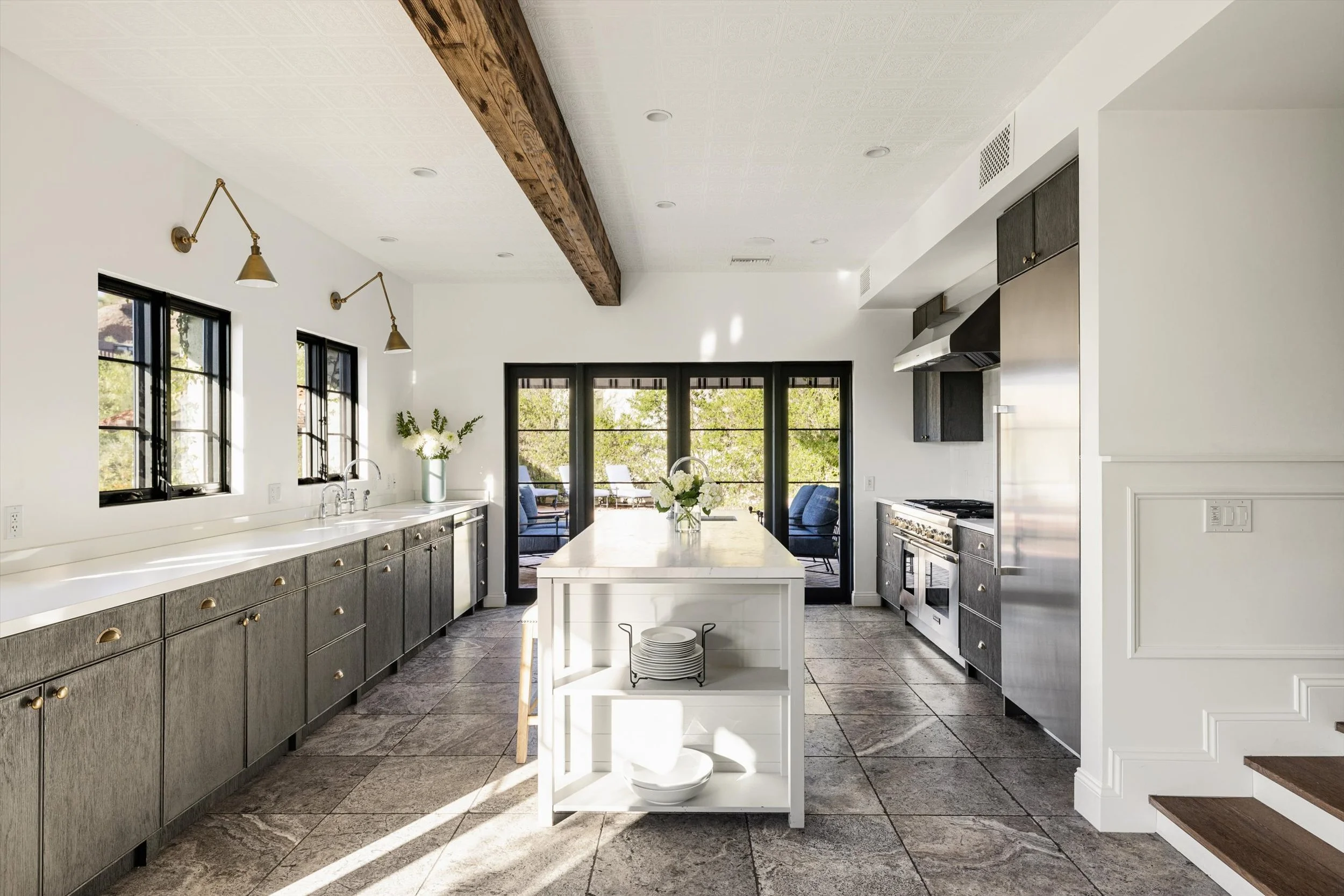 16-5328 N 46th_16.jpg