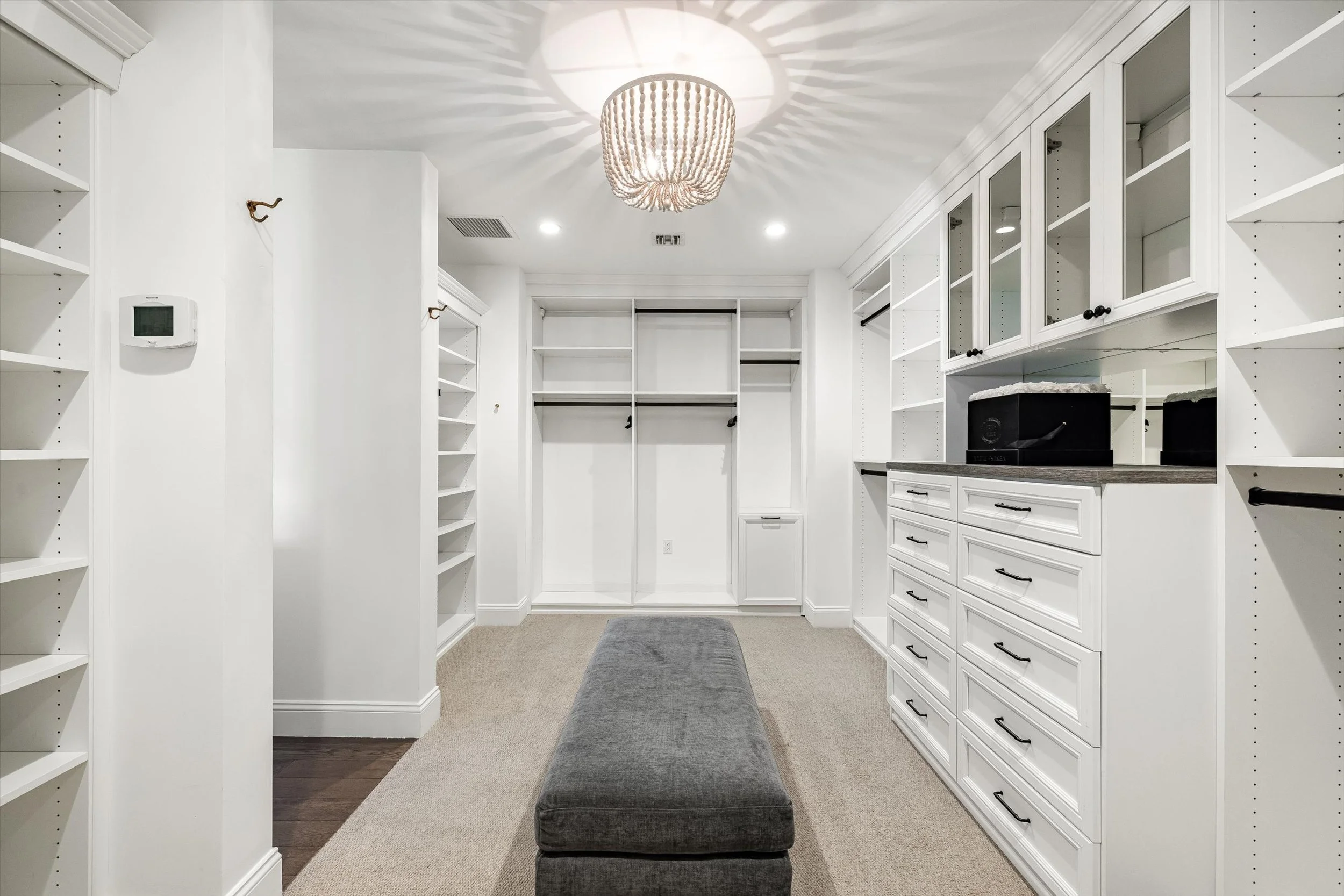 22-5328 N 46th_22.jpg