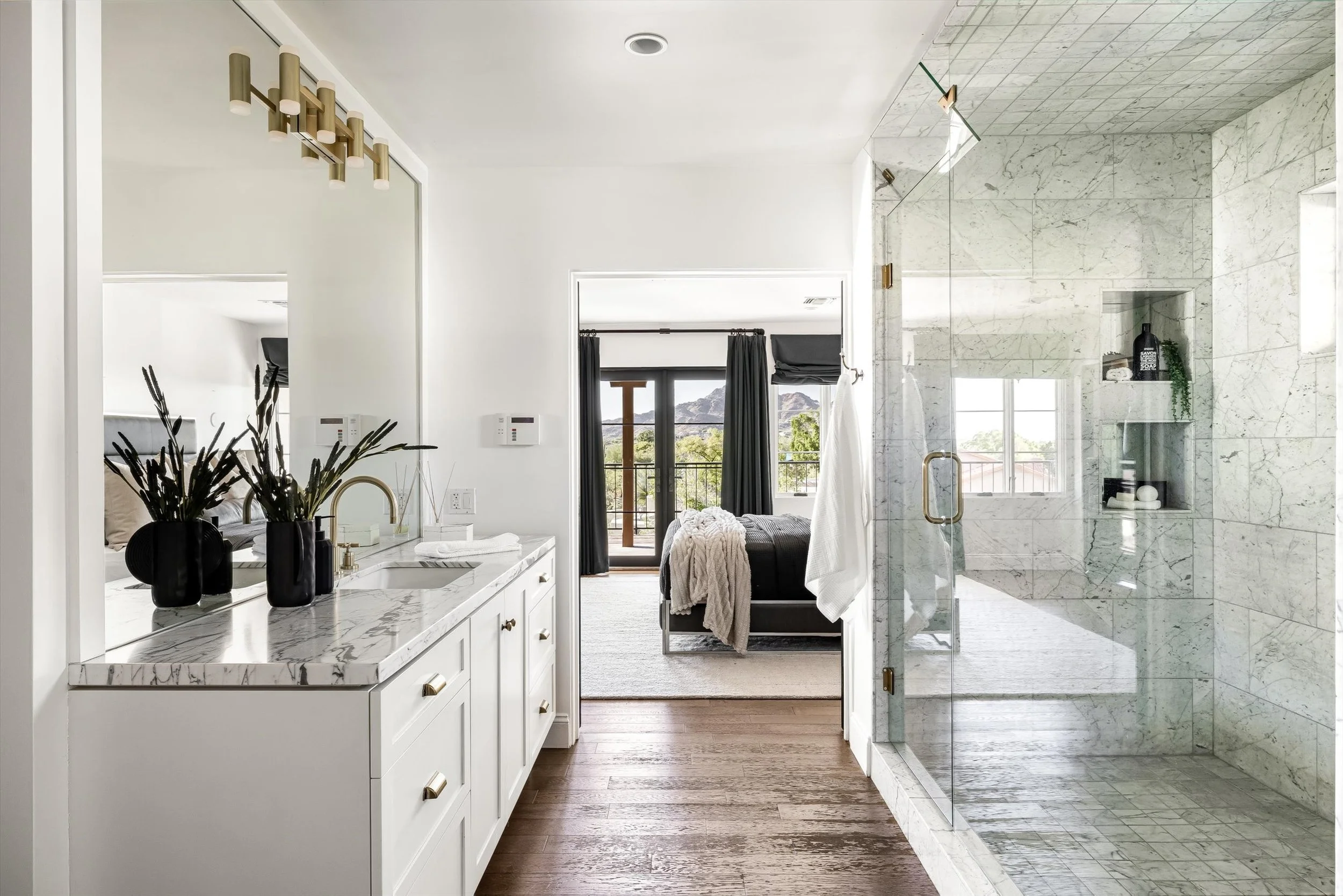 23-5328 N 46th_23.jpg