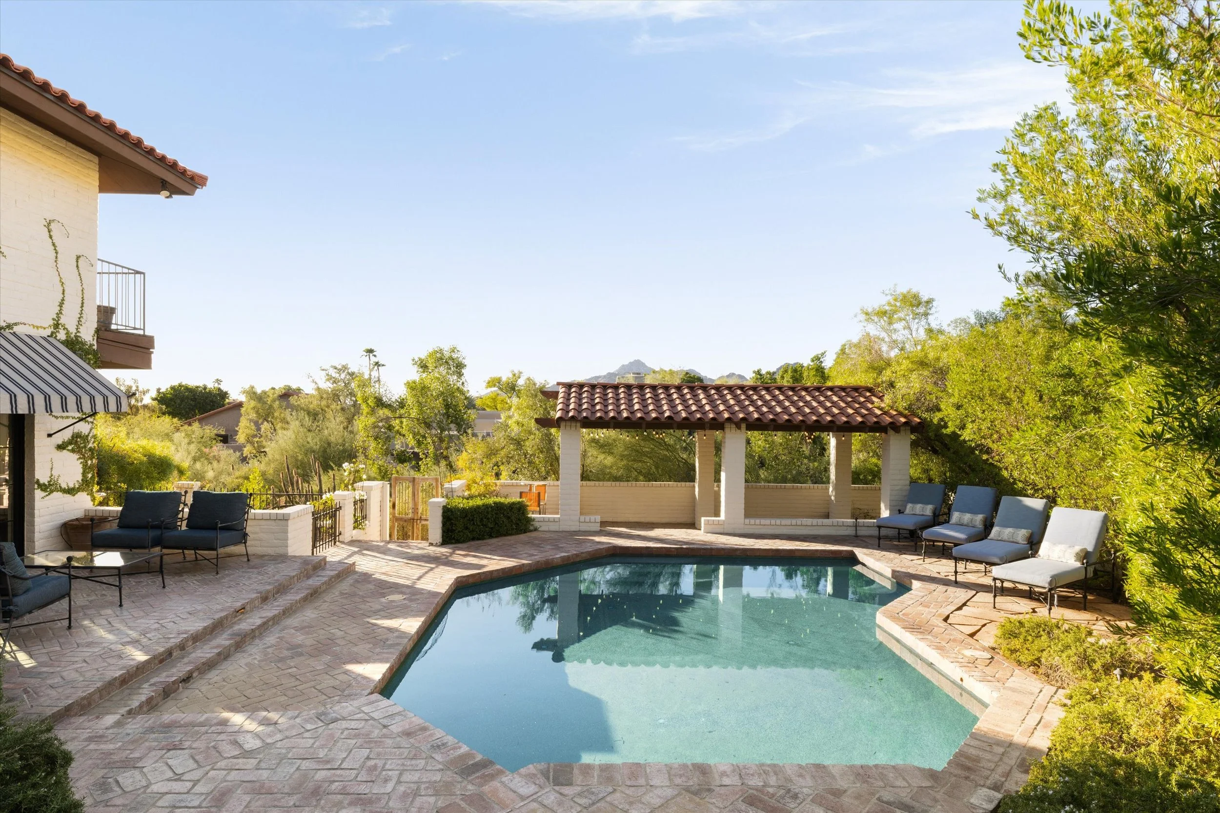 29-5328 N 46th_29.jpg