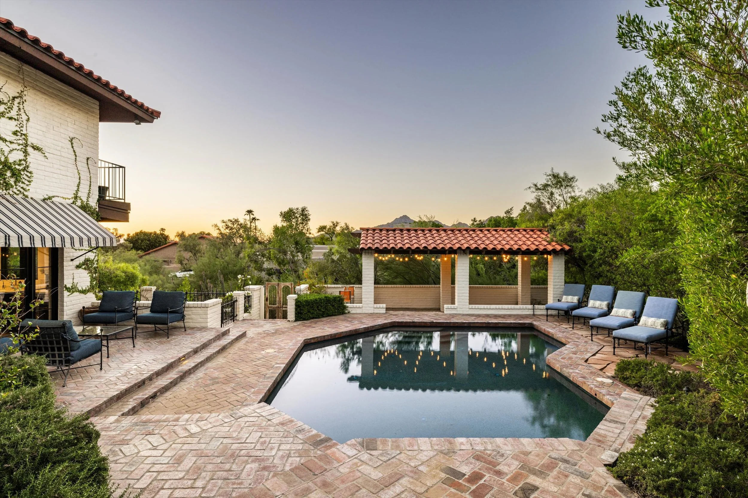 42-5328 N 46th_42.jpg