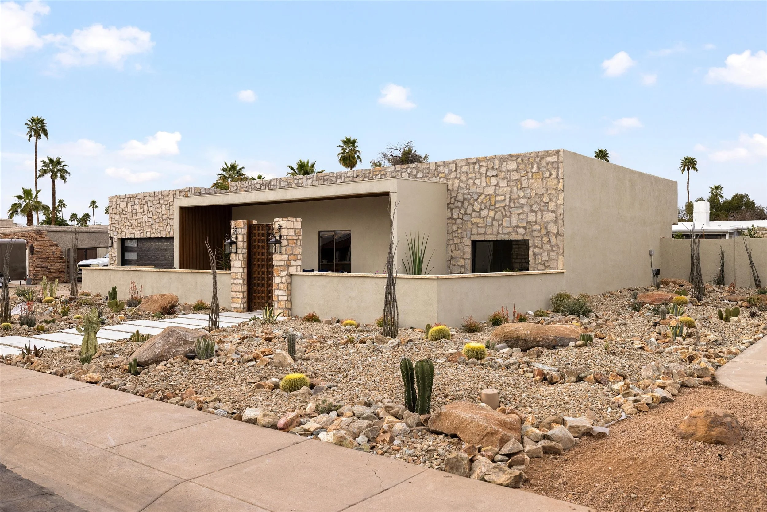 01-6912 E Ludlow_65.jpg