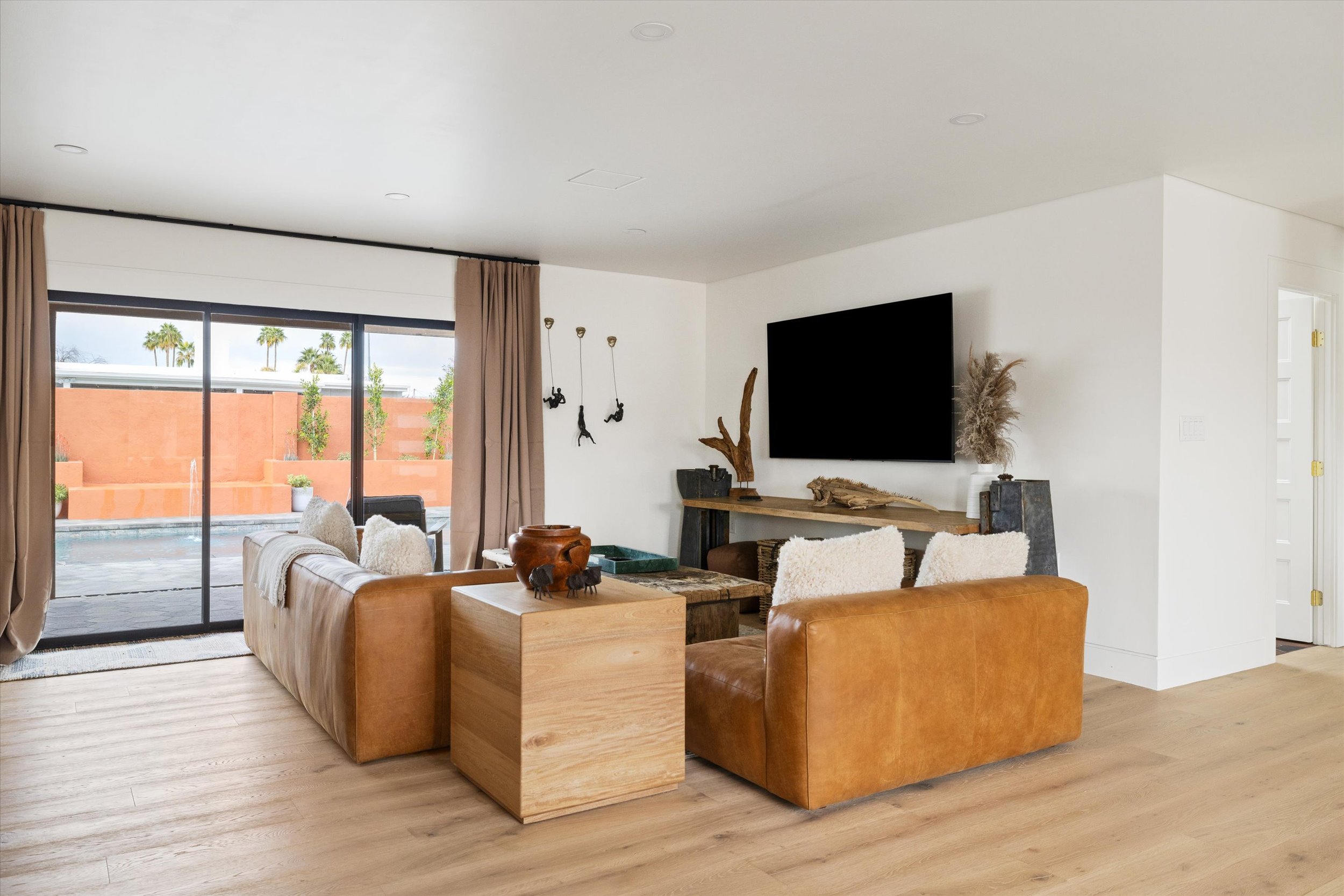 20-6912 E Ludlow_20.jpg