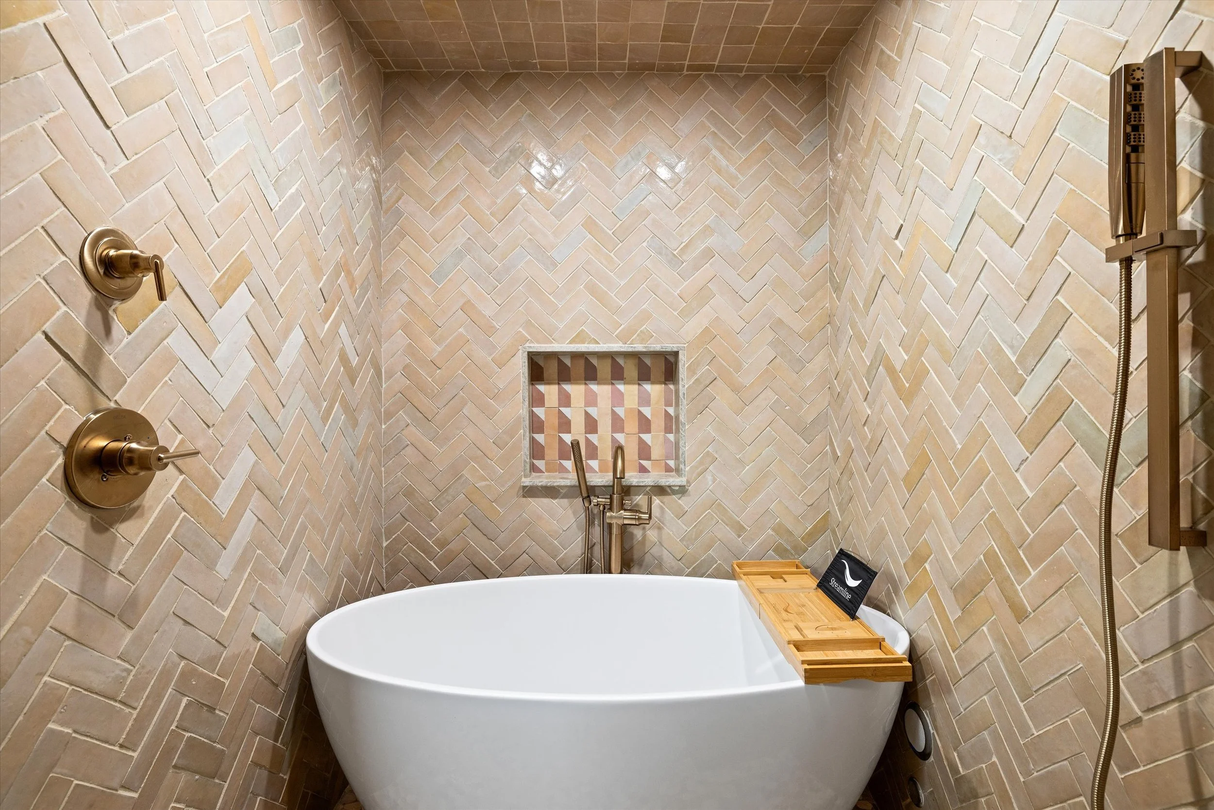 38-6912 E Ludlow_38.jpg