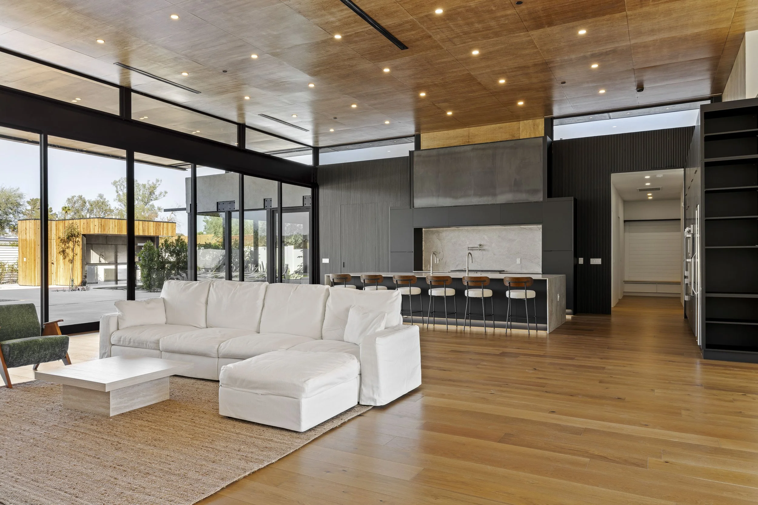 6026 E Pershing Ave-7.jpg