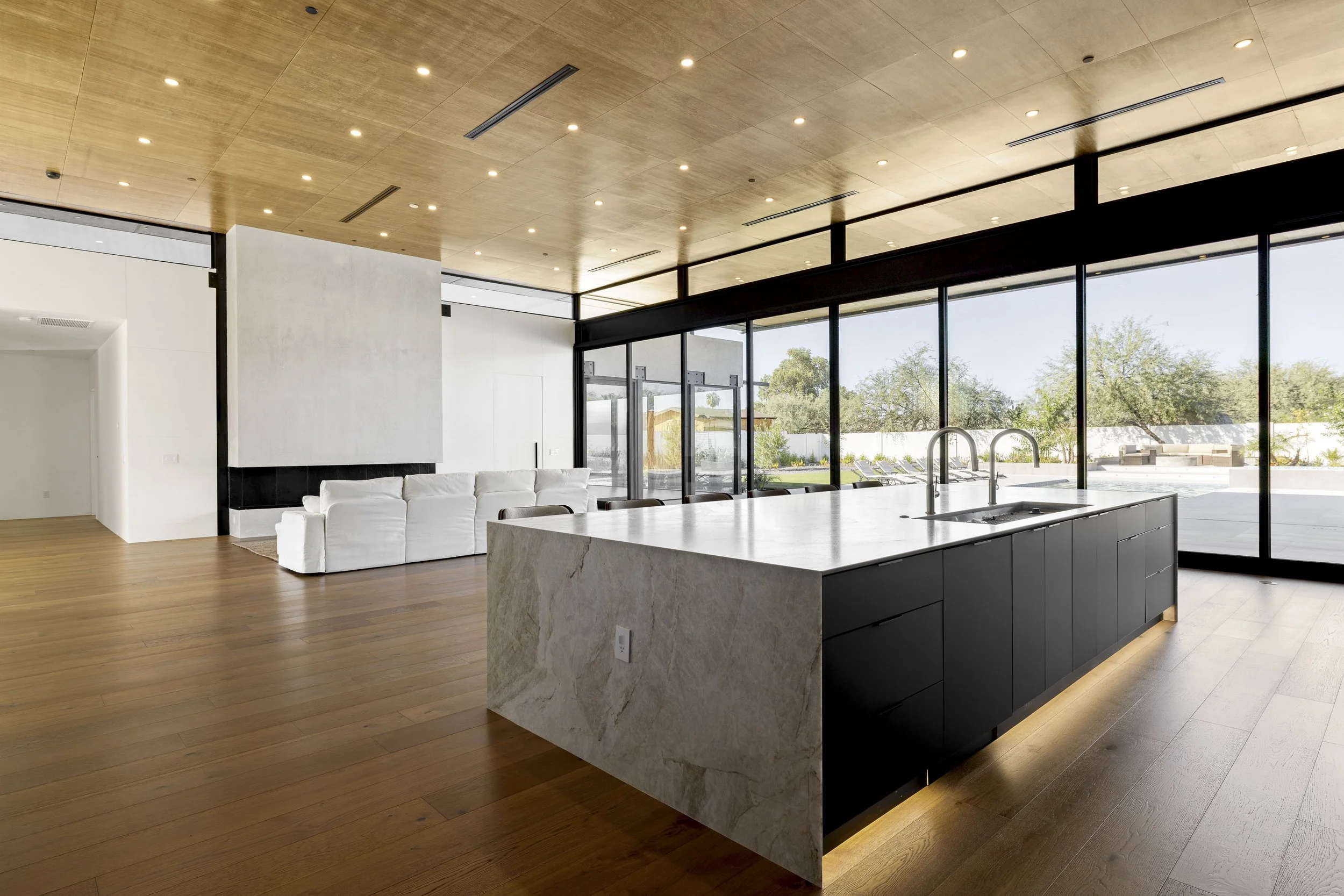 6026 E Pershing Ave-19.jpg