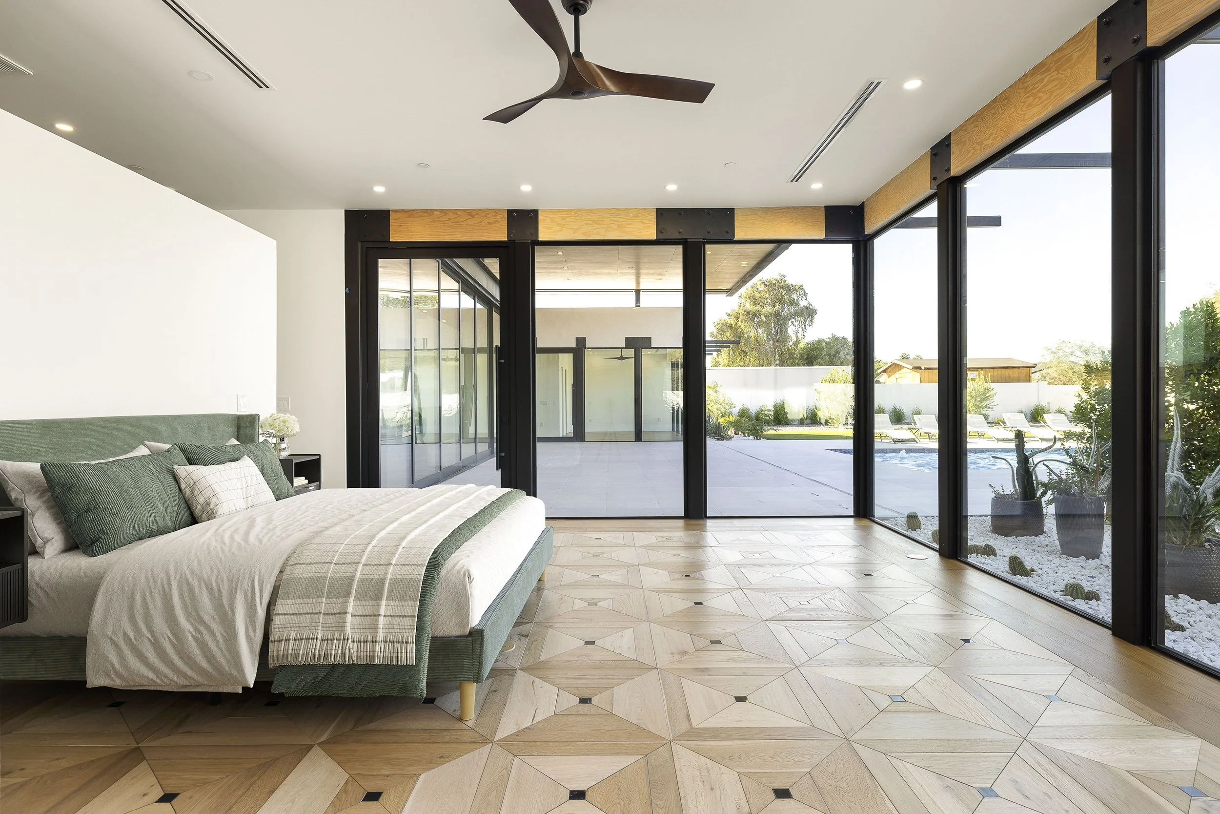 6026 E Pershing Ave-26.jpg