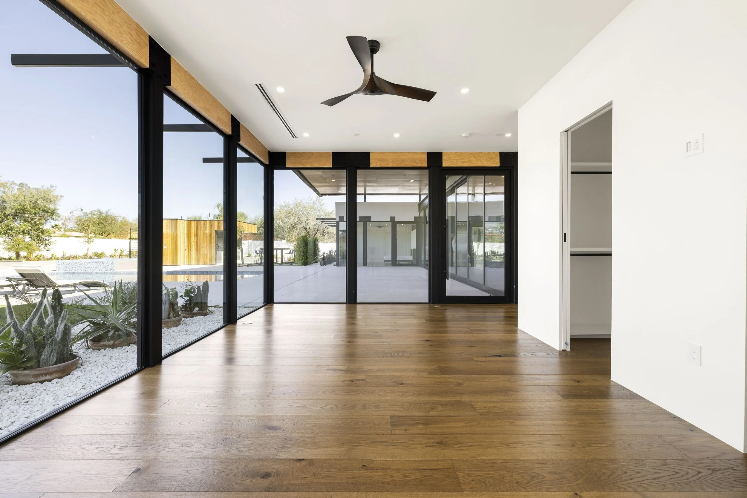 6026 E Pershing Ave-34.jpg