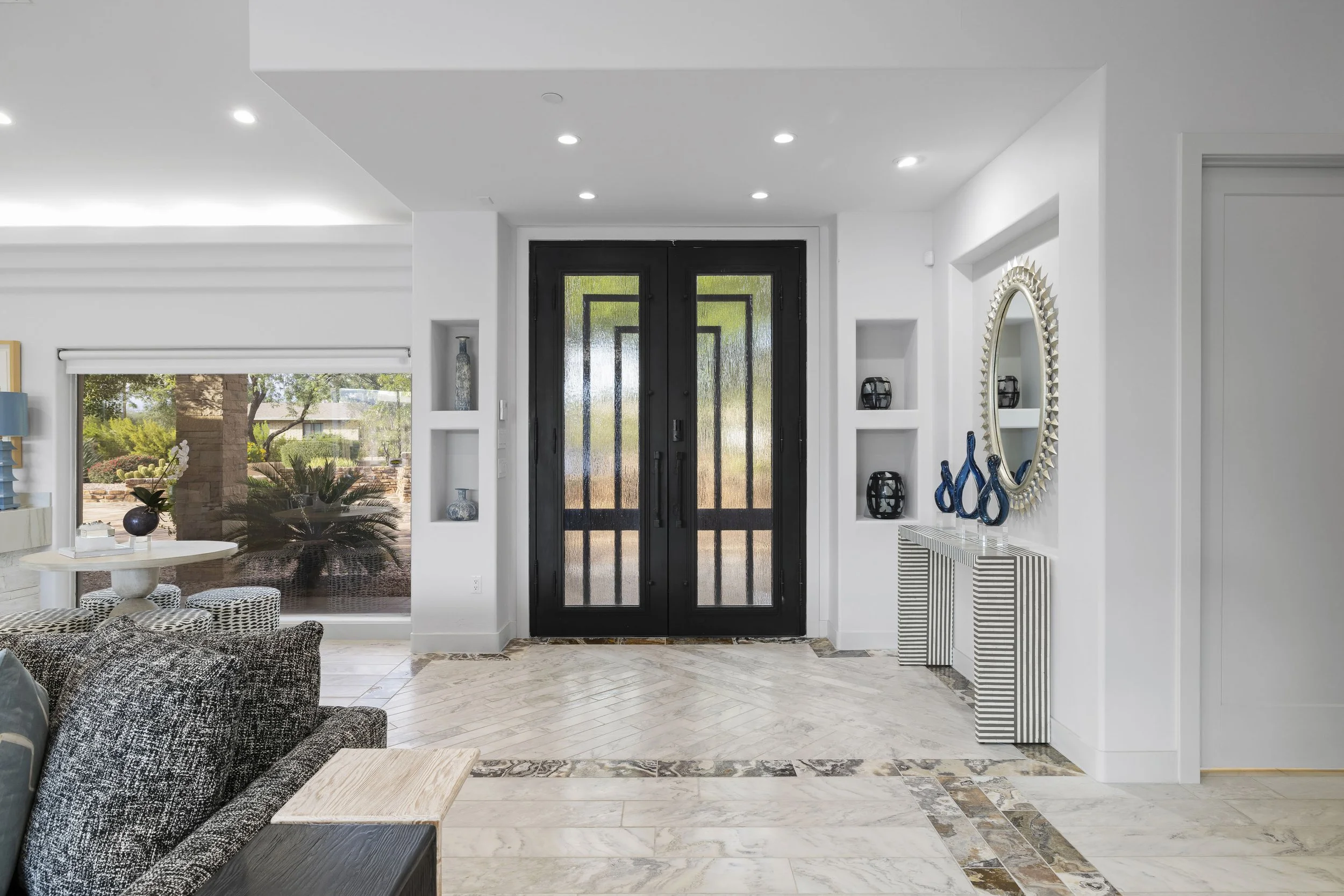 8139 E Desert Cove Ave-9.jpg