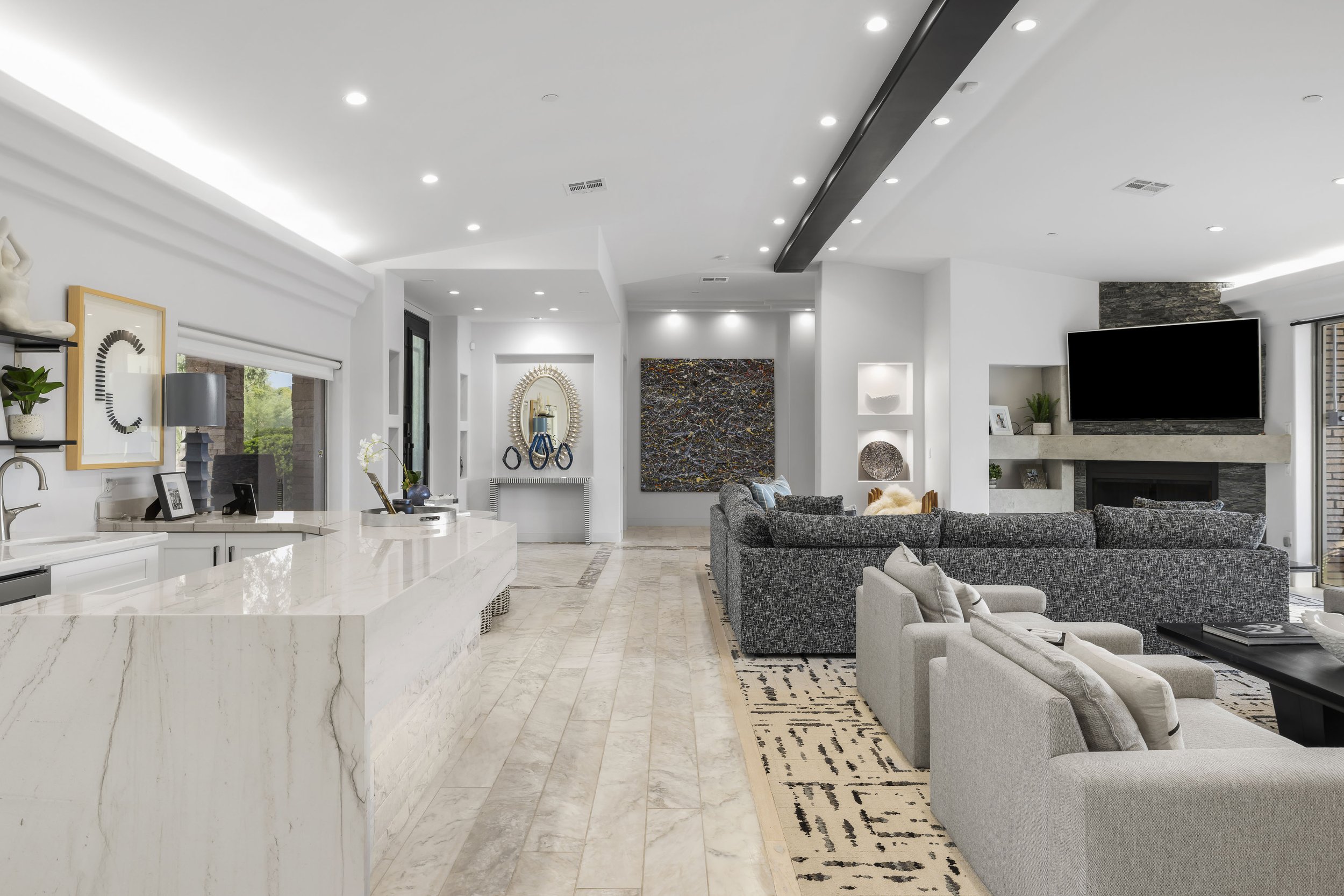 8139 E Desert Cove Ave-12.jpg