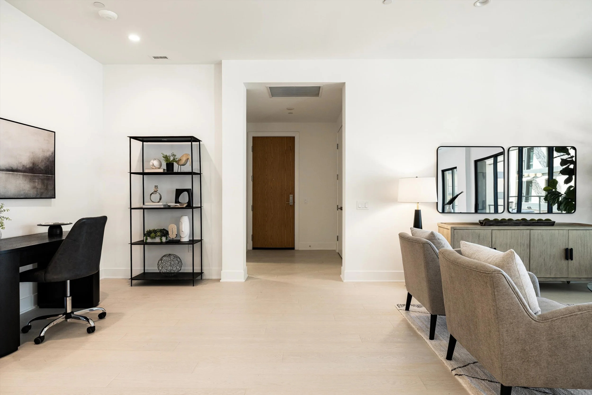 04-19355 N 73rd Way, H2021, Scottsdale, AZ, 85255_04.jpg