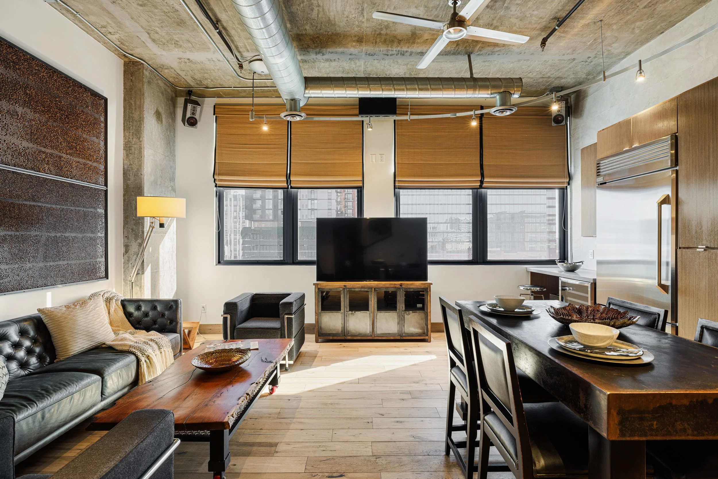 25-21 E Sixth St_25.jpg