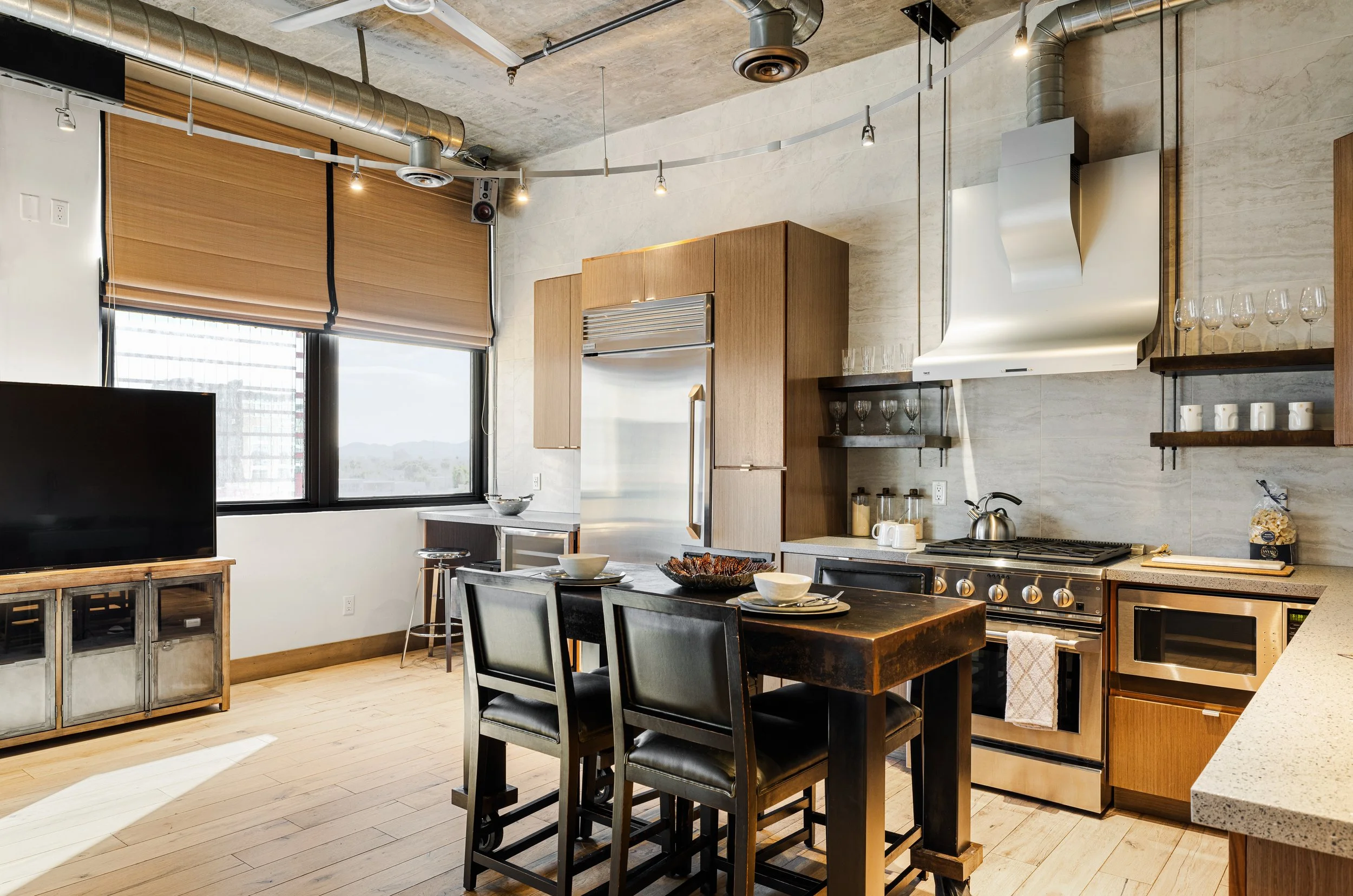 26-21 E Sixth St_26.jpg