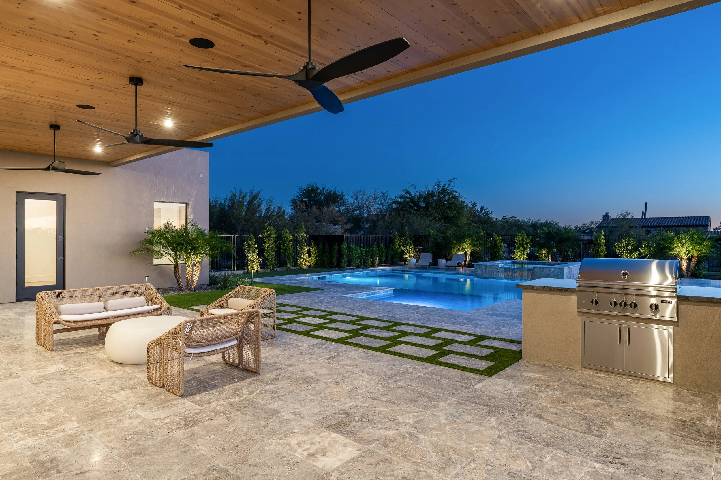 52-27159 N 67th St (54 of 79).jpg