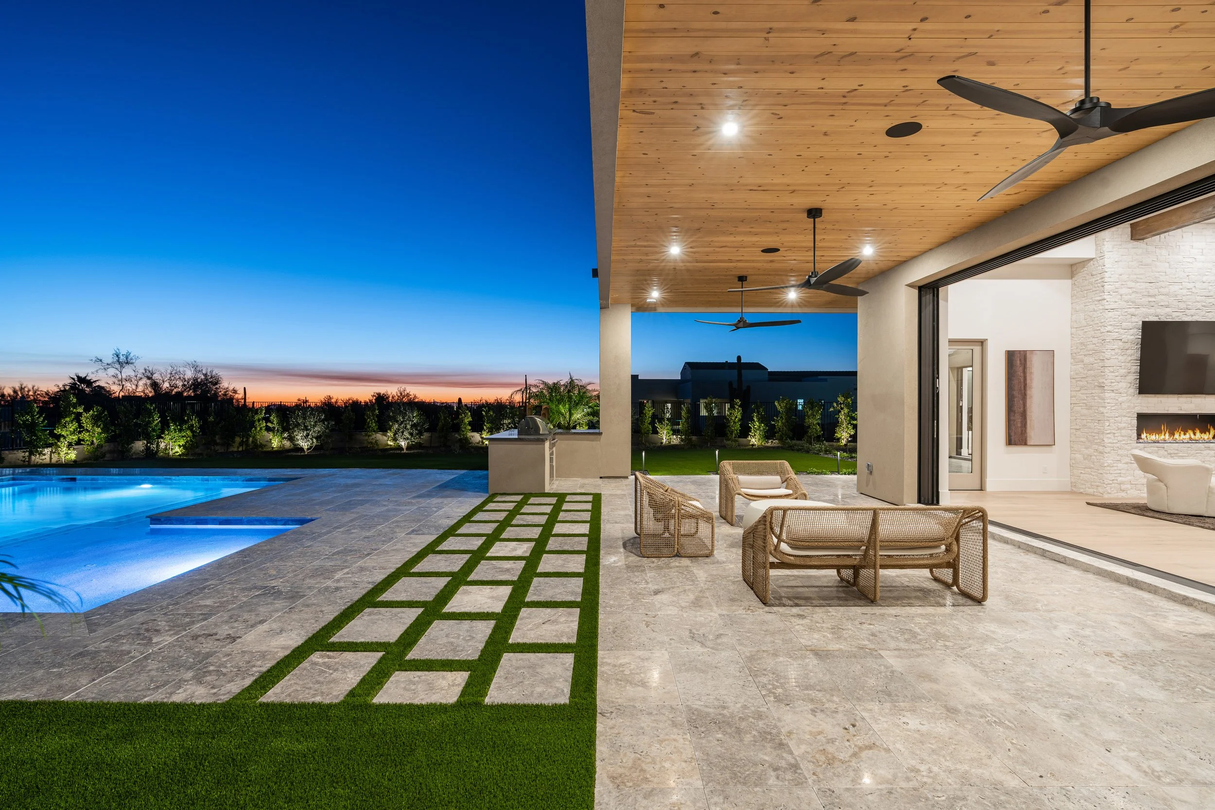 54-27159 N 67th St (56 of 79).jpg