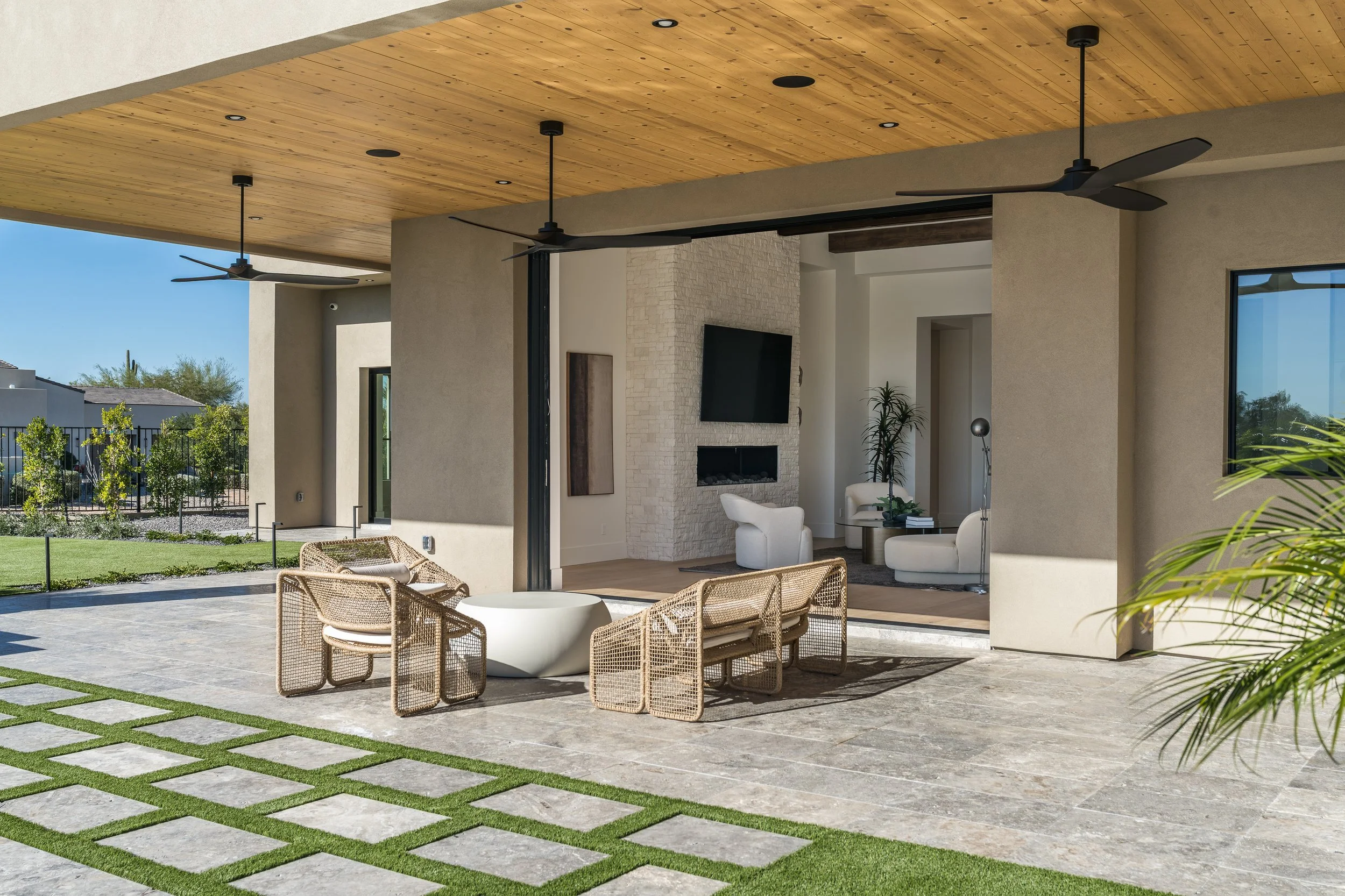 69-27159 N 67th St (71 of 79).jpg