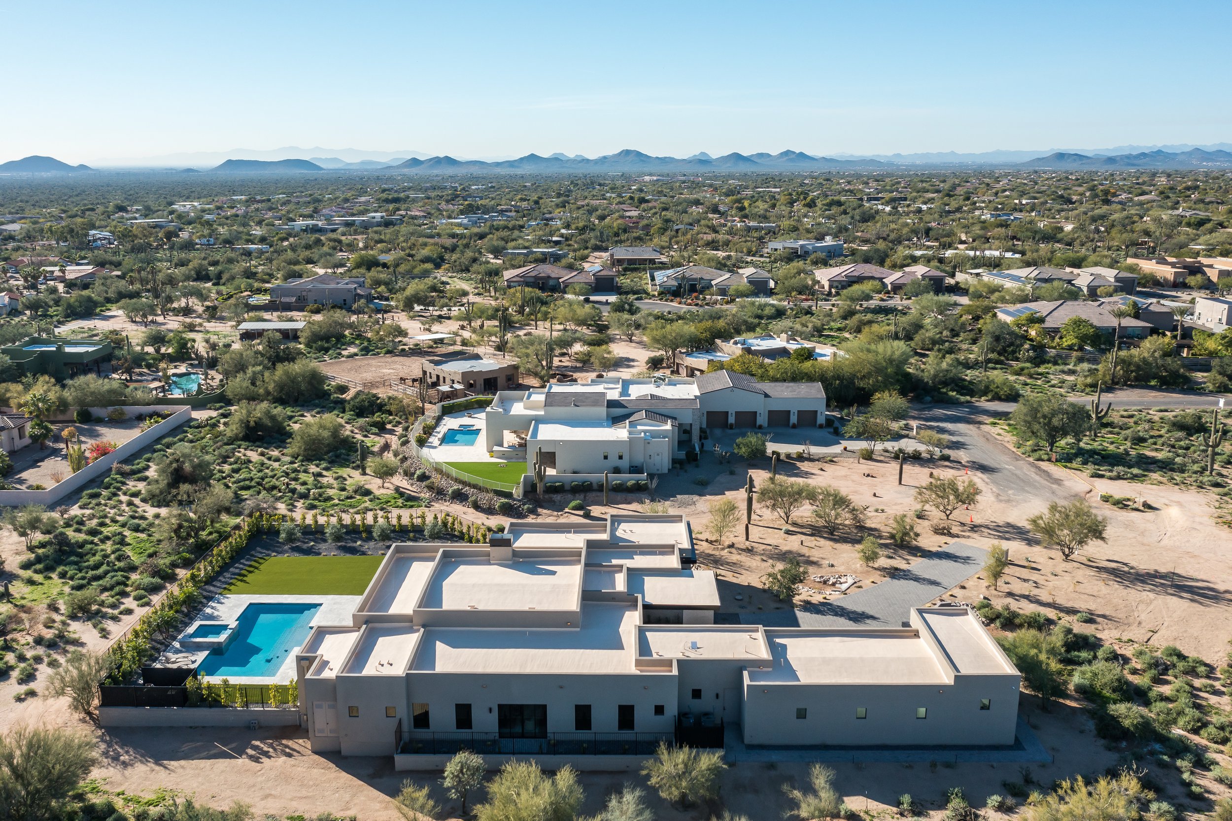 75-27159 N 67th St (77 of 79).jpg