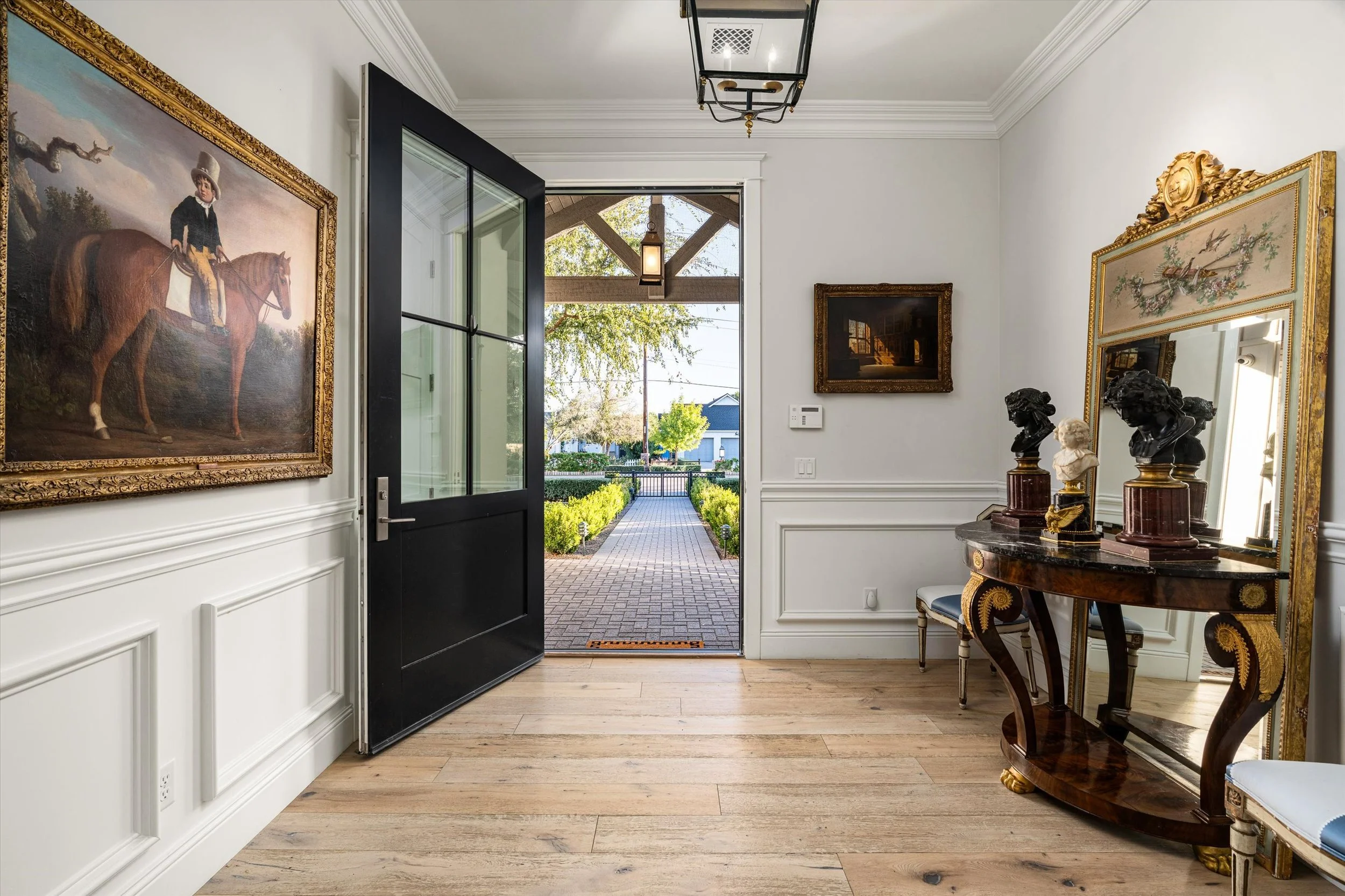 13-5414 E Lafayette Blvd (13 of 63).jpg