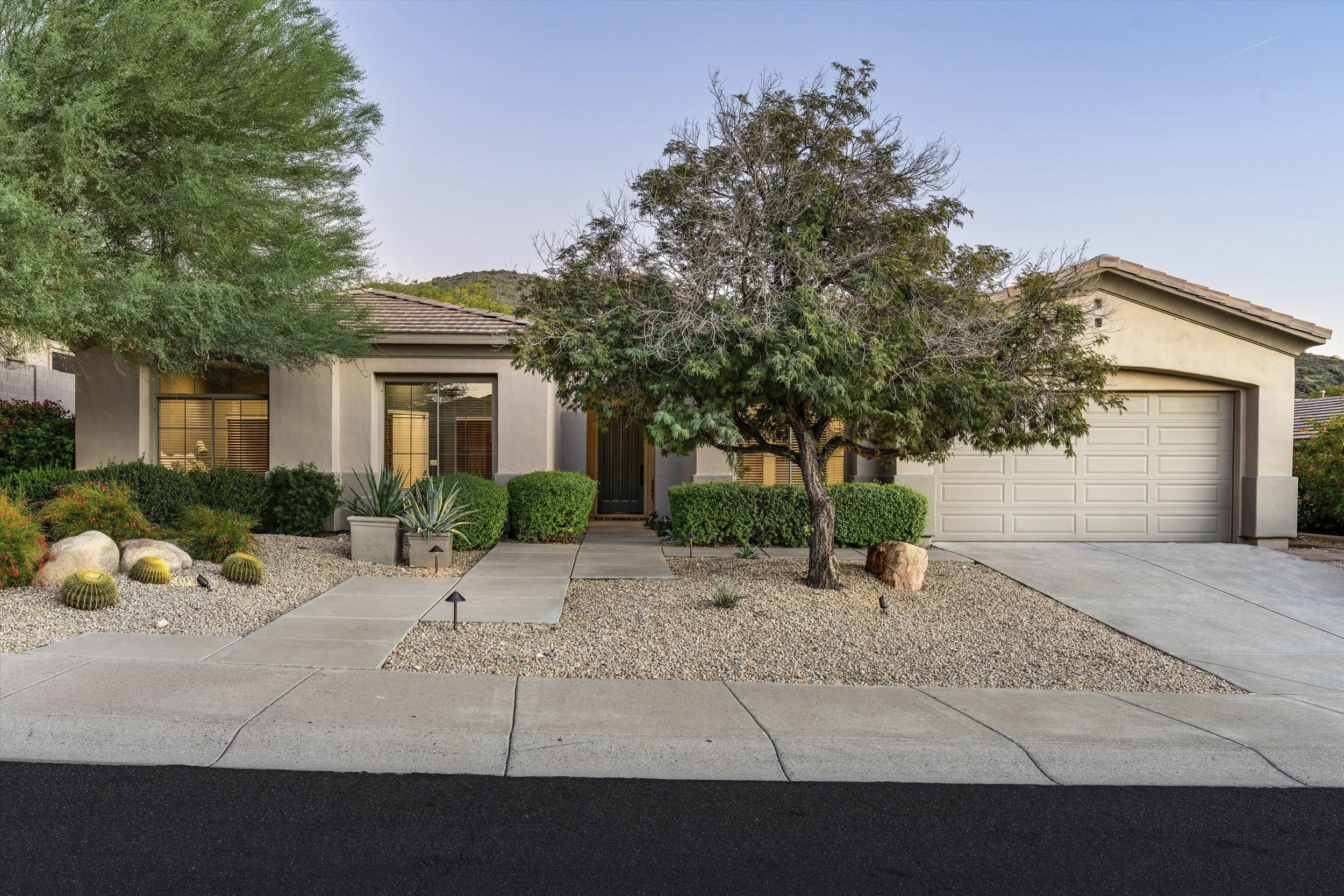 11115 E Winchomb-6.jpg