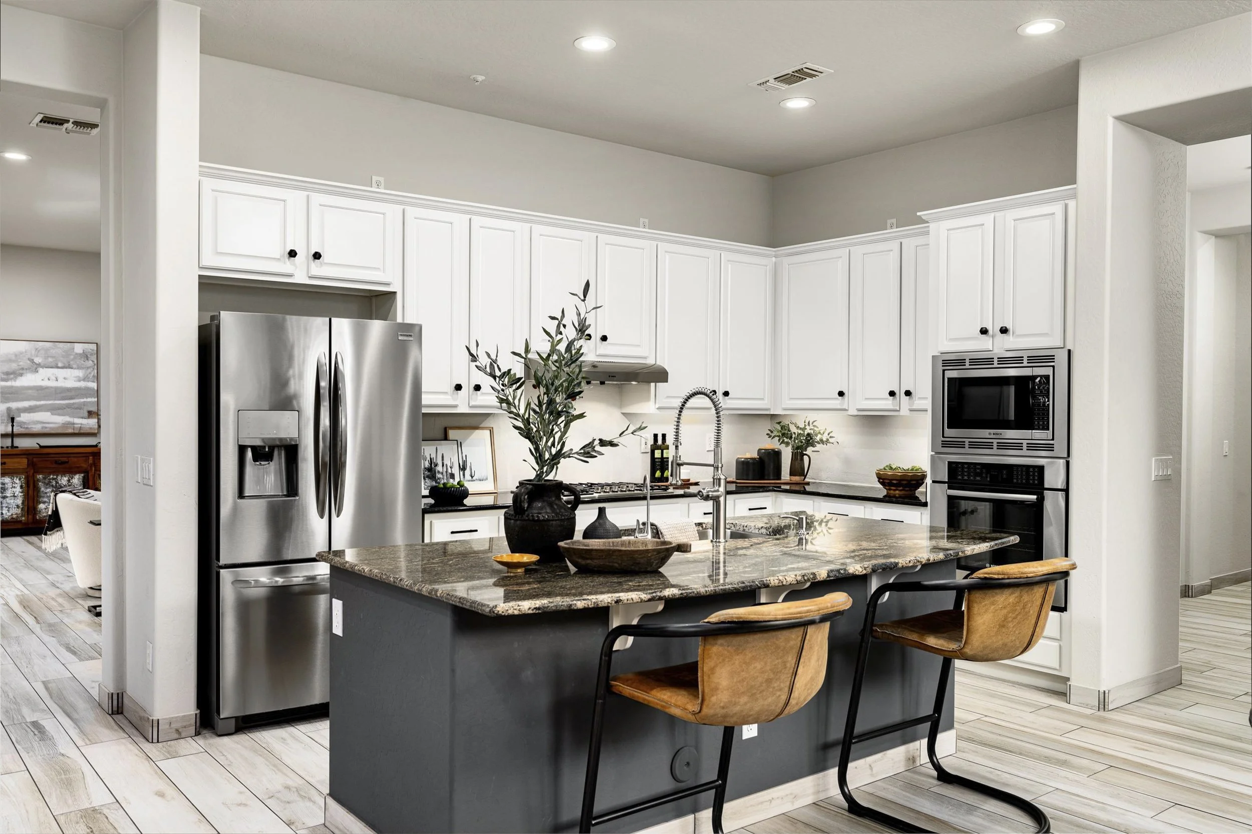 11115 E Winchomb-18.jpg