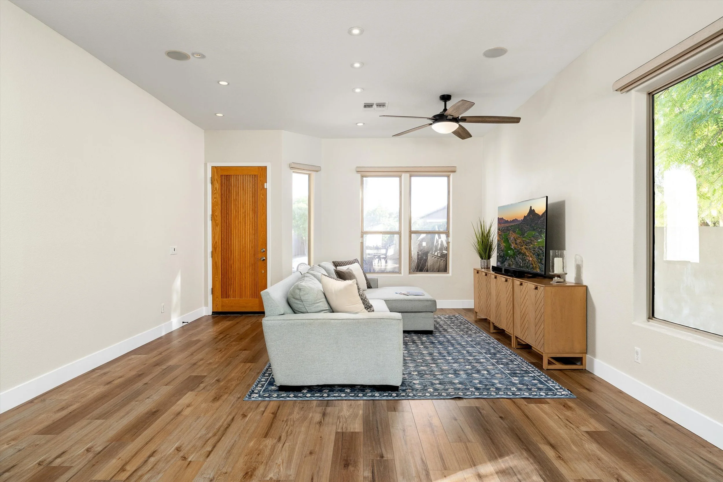 09-4136 E Spur Dr (9 of 53).jpg