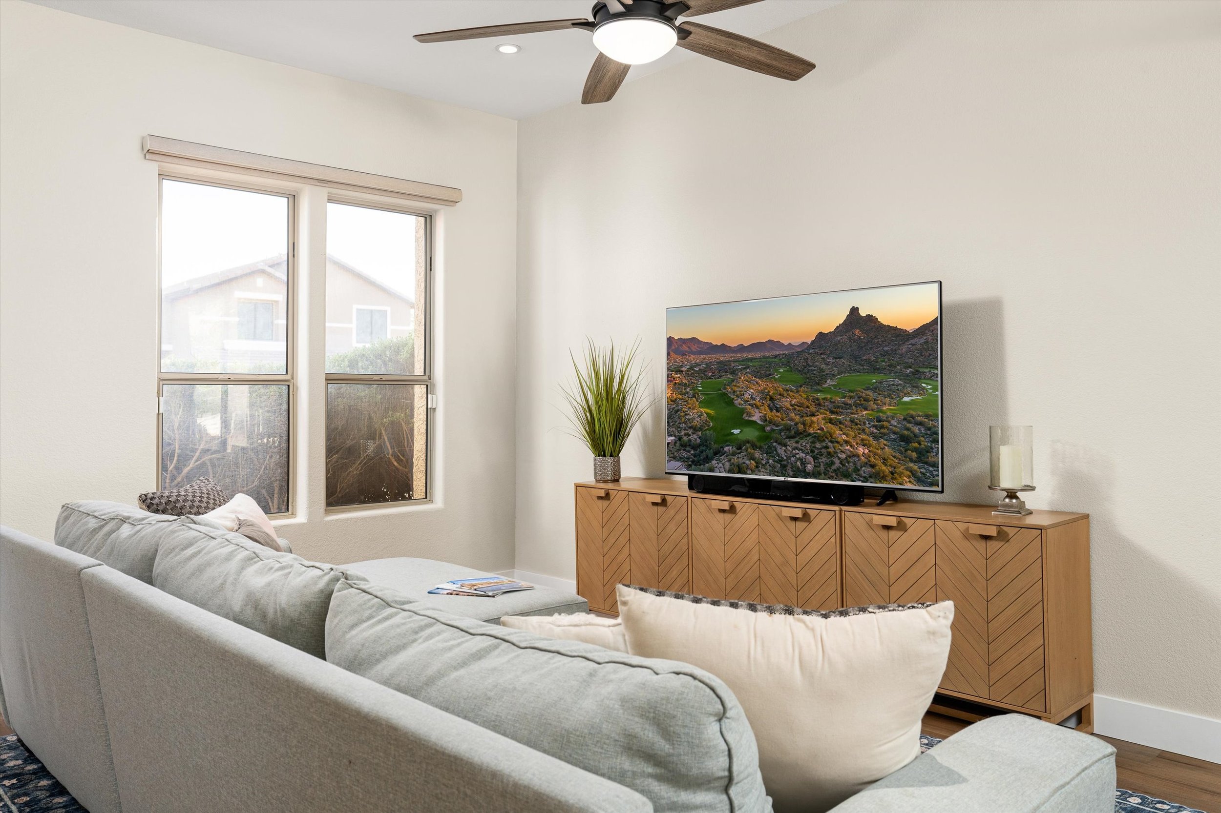 10-4136 E Spur Dr (10 of 53).jpg