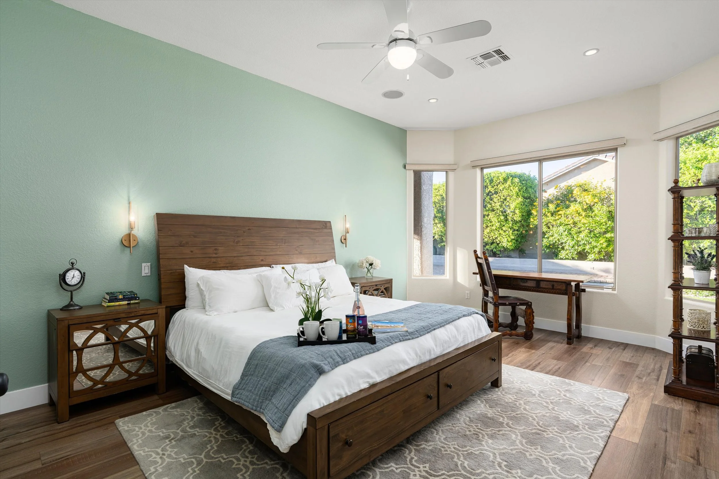 19-4136 E Spur Dr (19 of 53).jpg