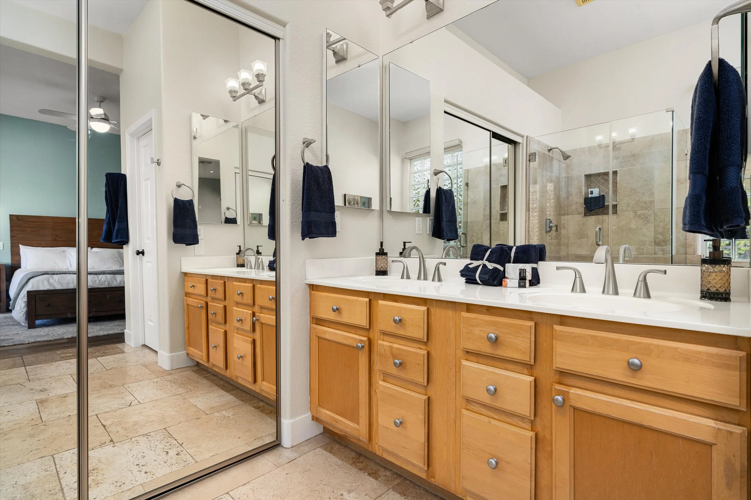 24-4136 E Spur Dr (24 of 53).jpg