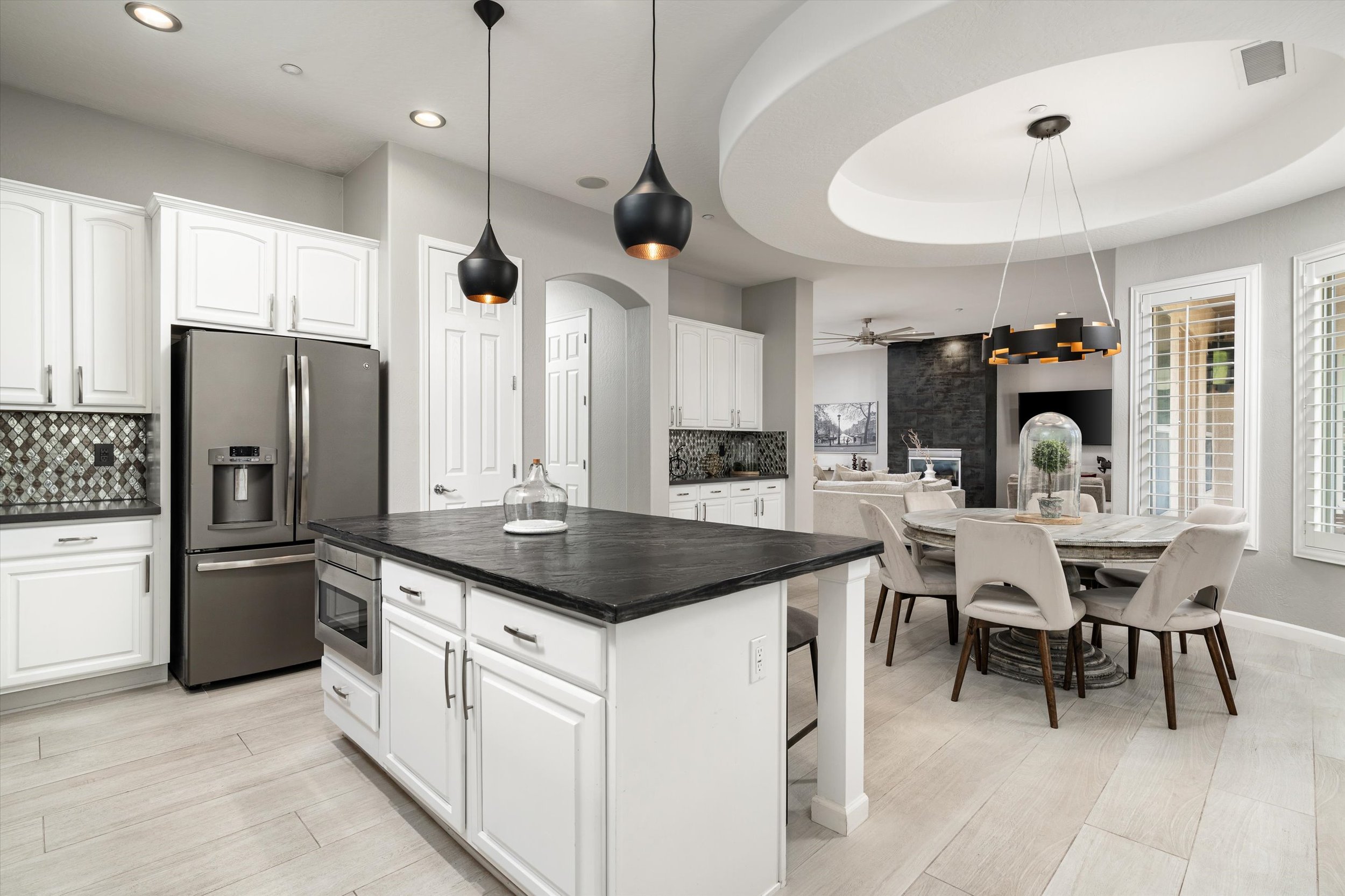 22-27961 N 114th Way (22 of 74).jpg