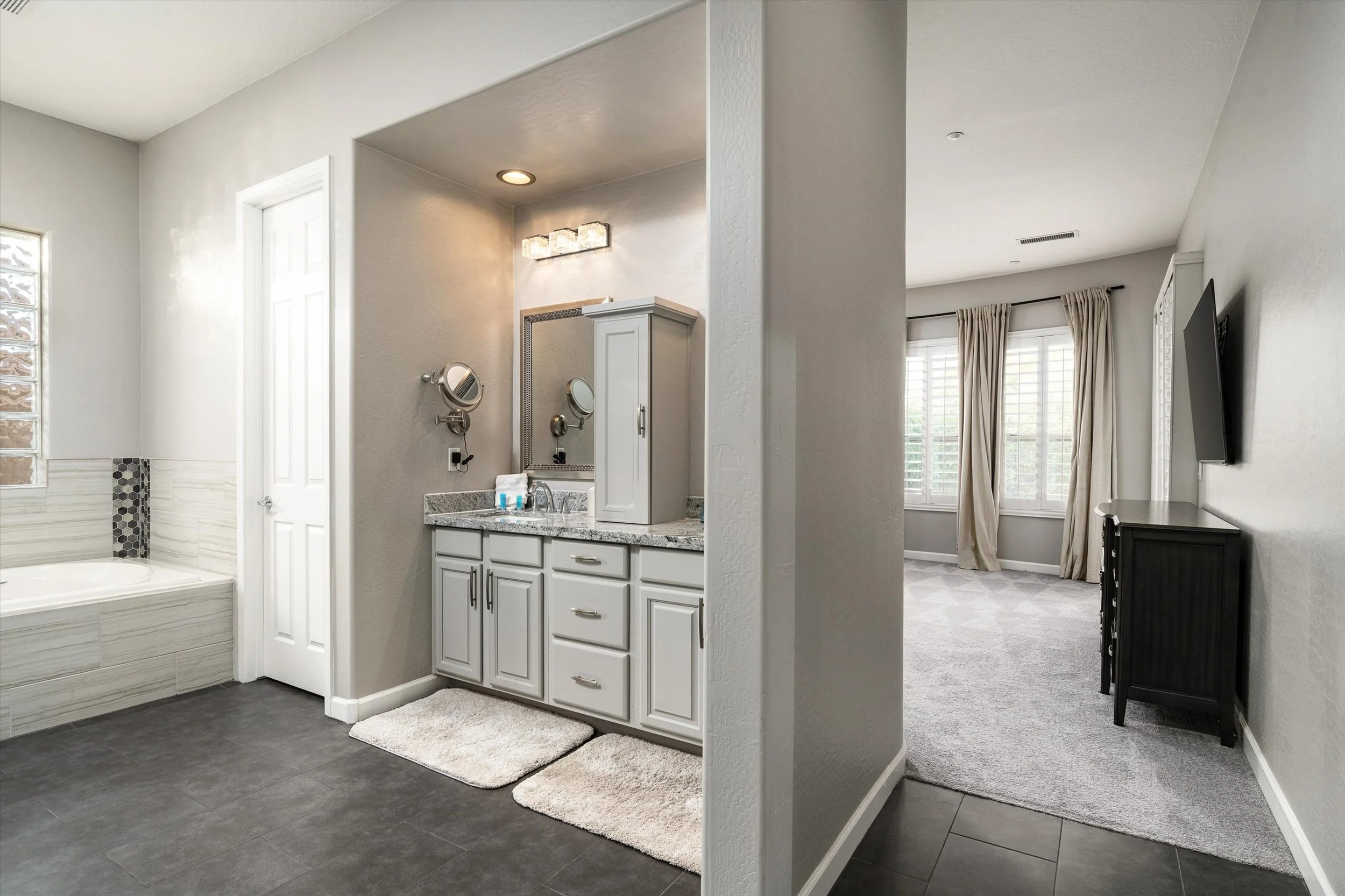 30-27961 N 114th Way (30 of 74).jpg