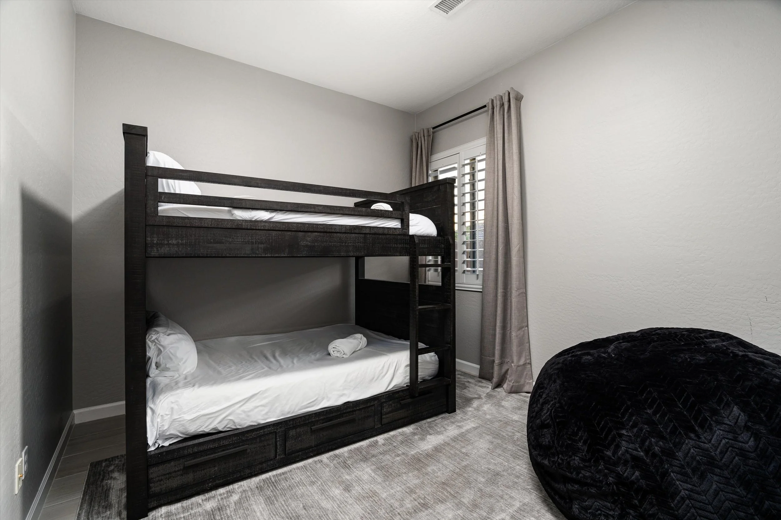 37-27961 N 114th Way (37 of 74).jpg