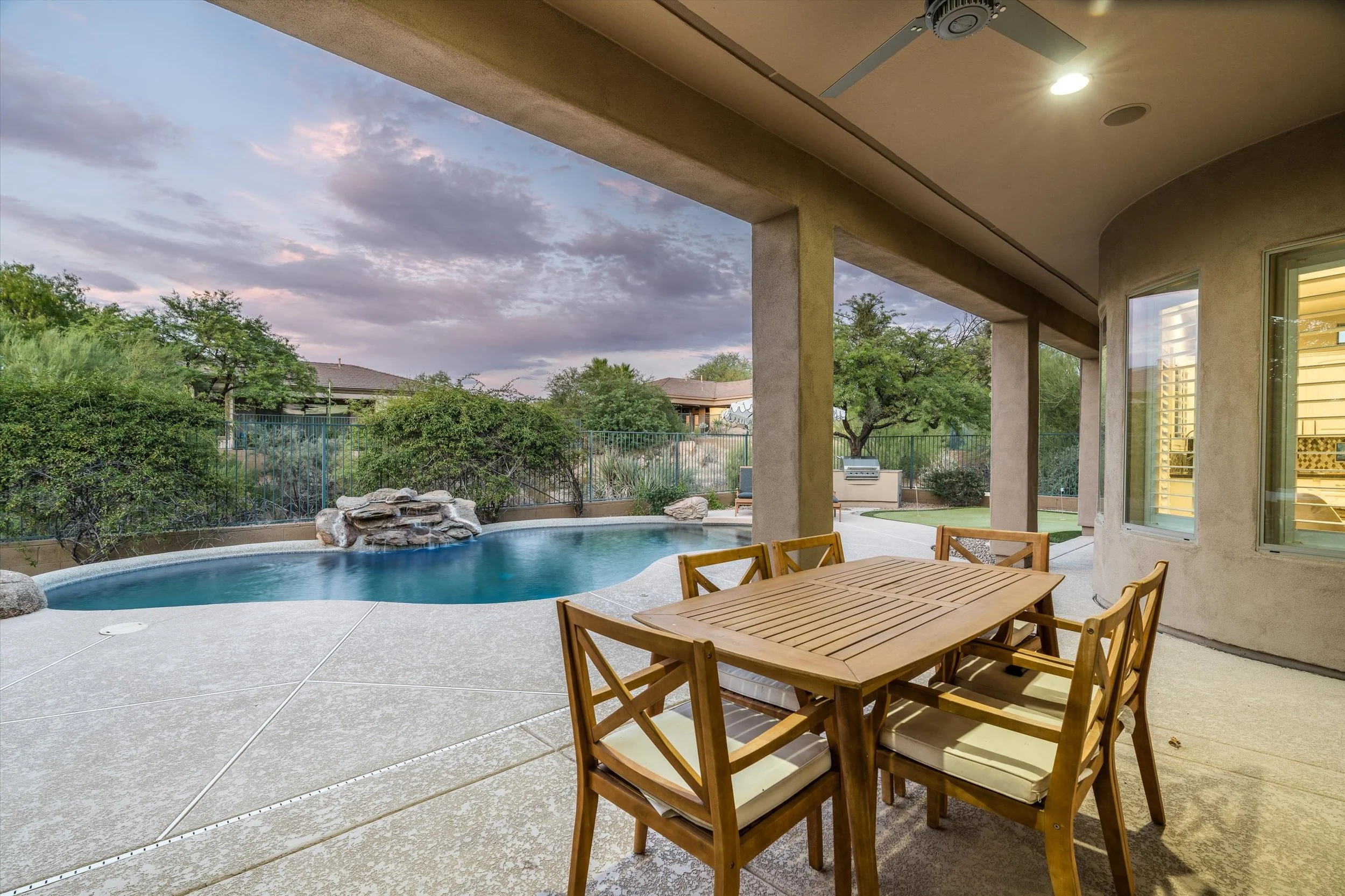 53-27961 N 114th Way (53 of 74).jpg