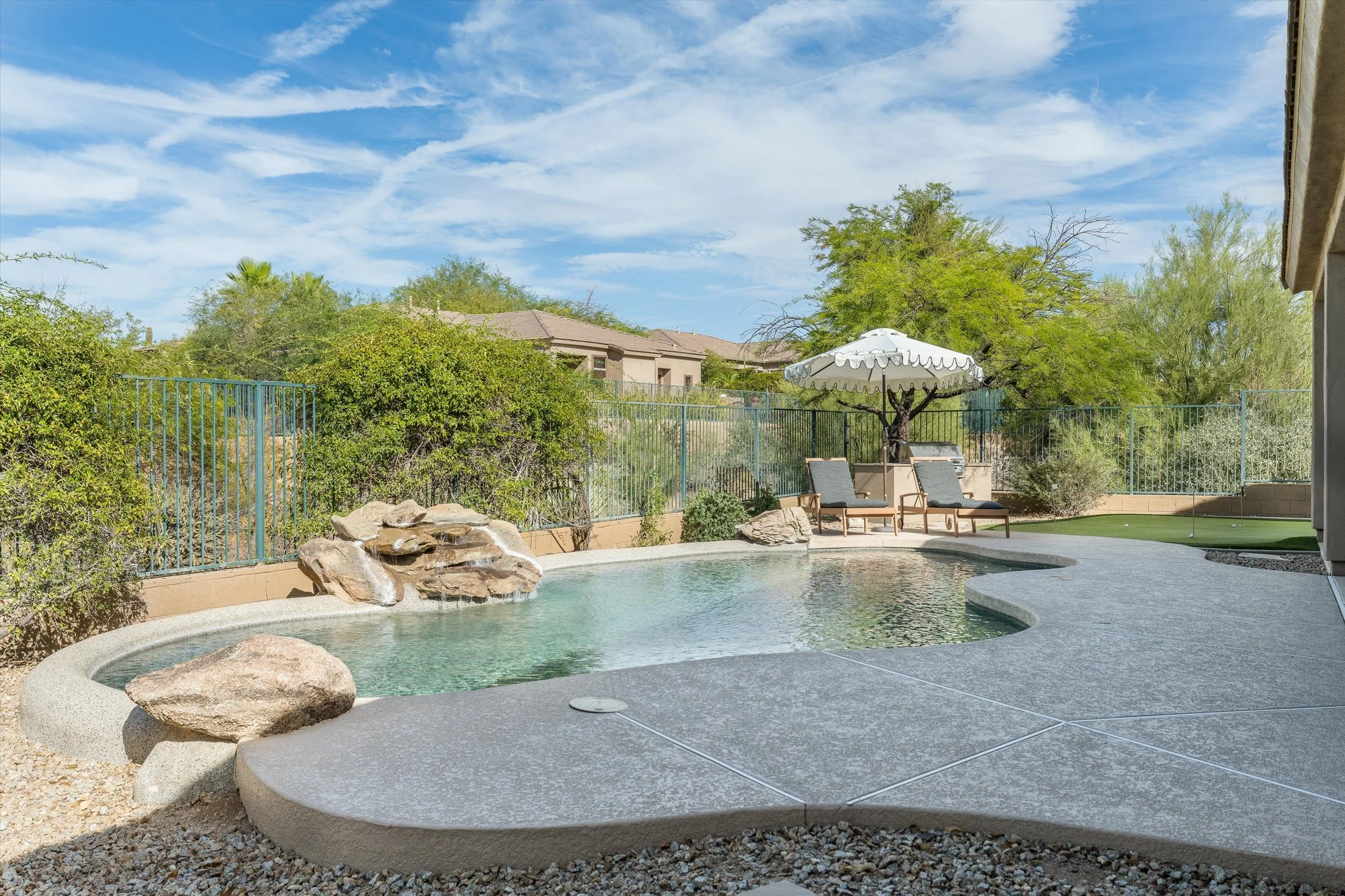 63-27961 N 114th Way (63 of 74).jpg