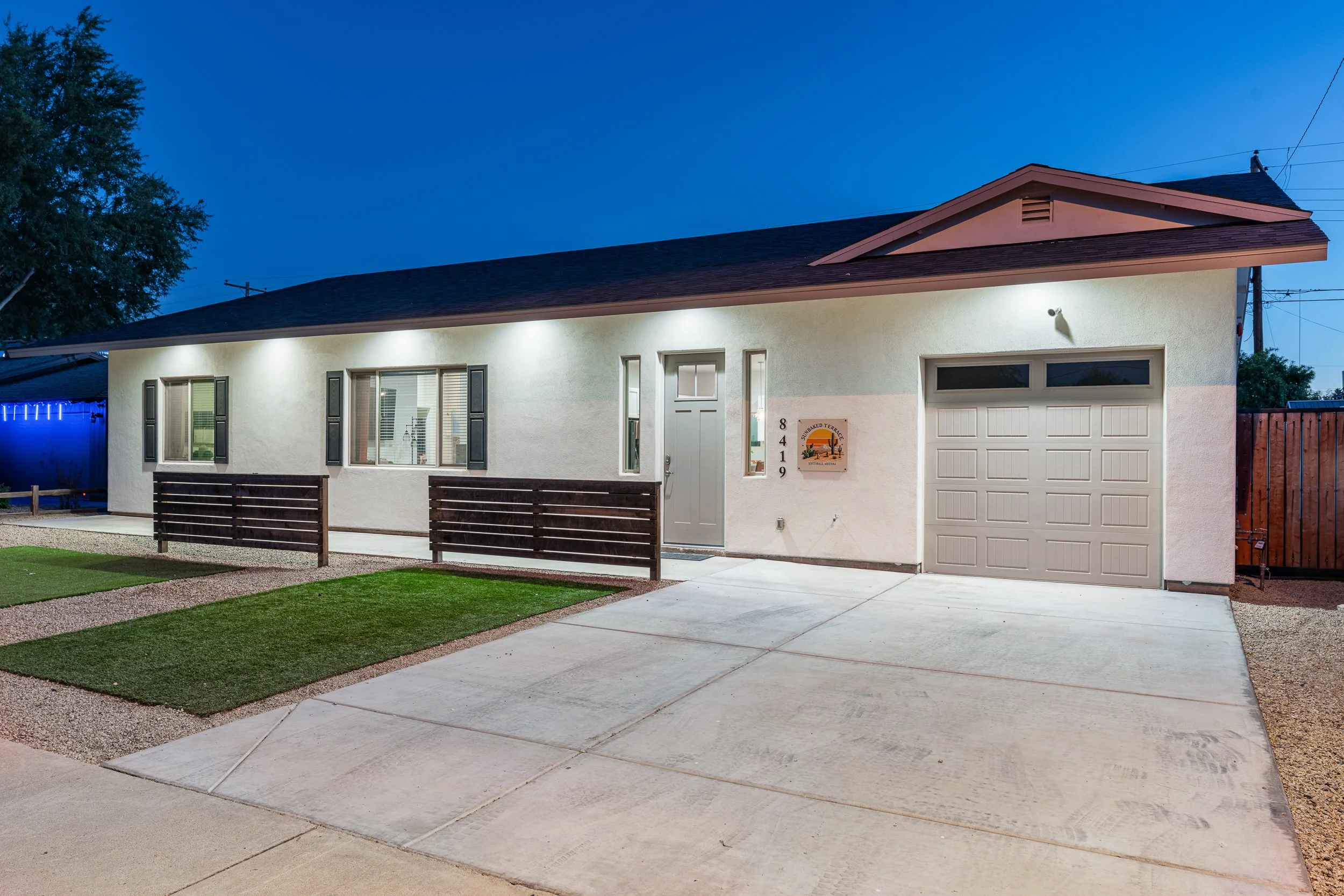 8419 E Cambridge Ave (2 of 72).jpg