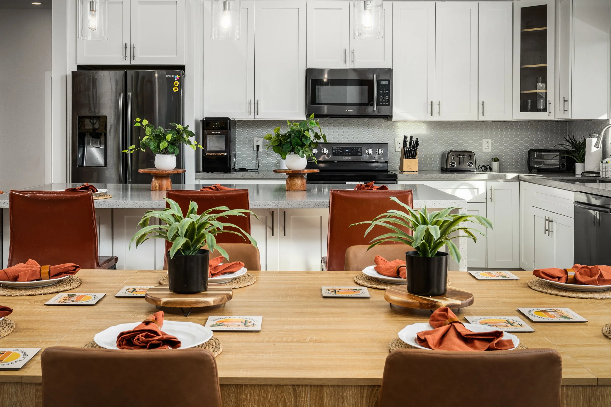 8419 E Cambridge Ave (16 of 72).jpg