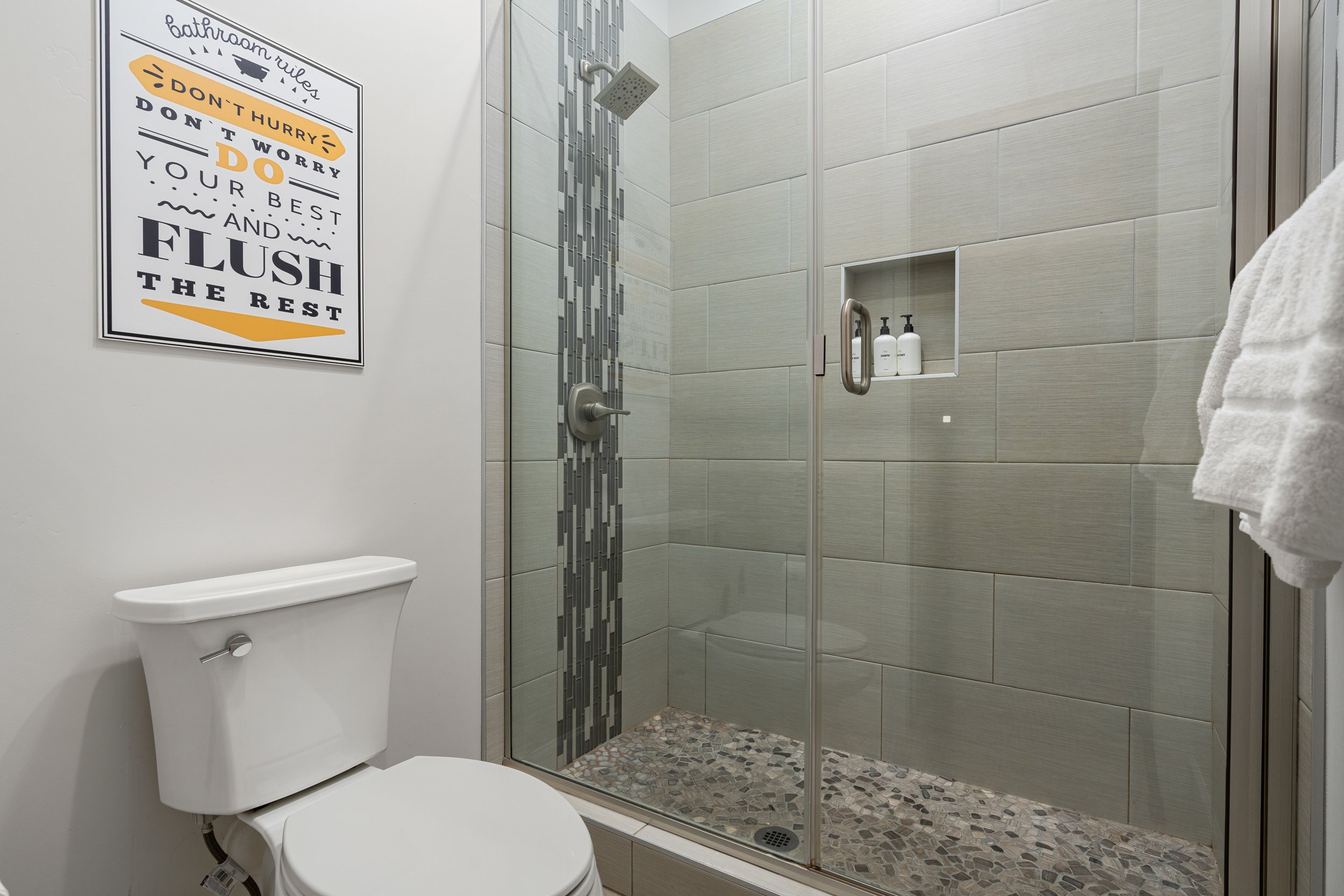 8419 E Cambridge Ave (36 of 72).jpg