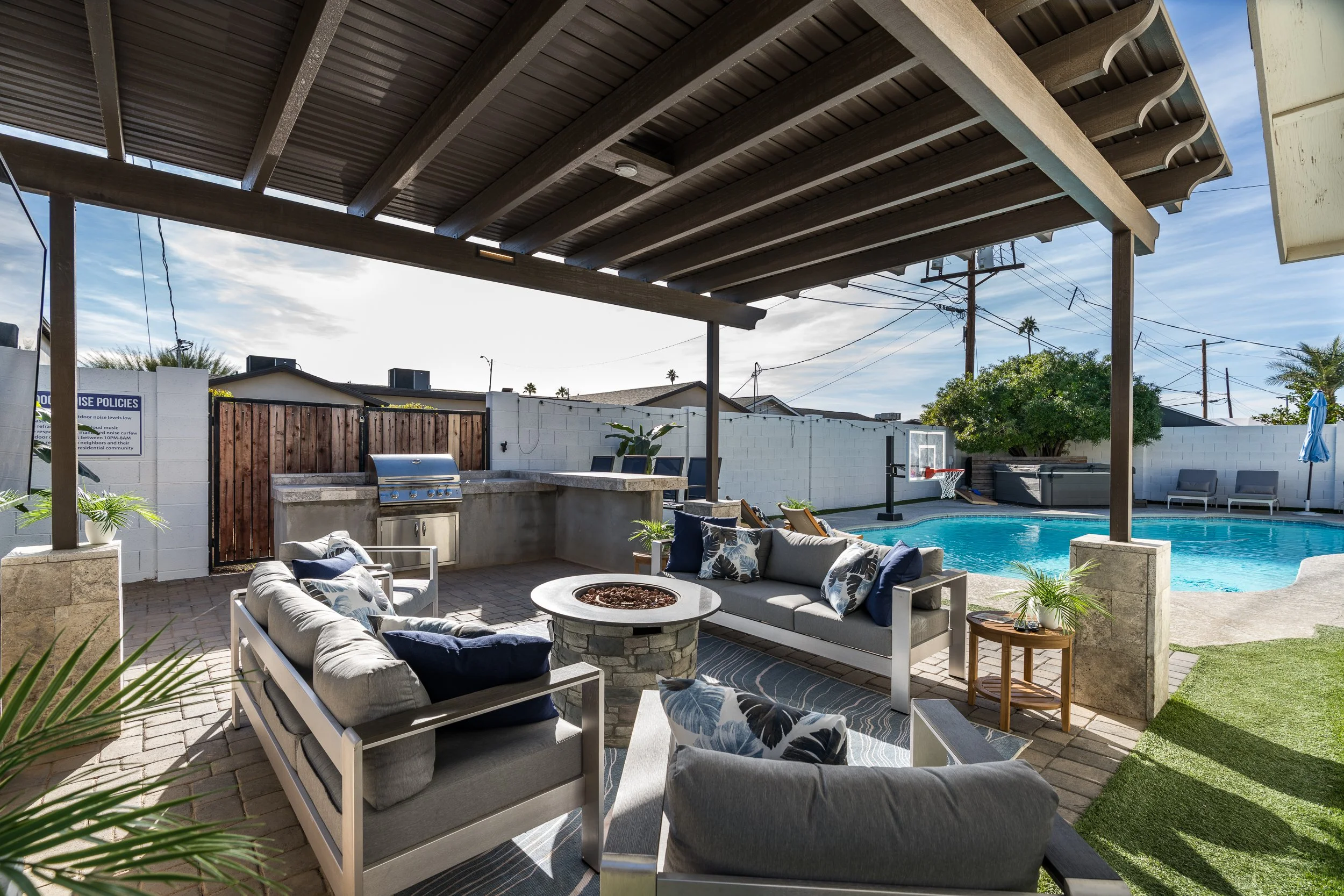 8419 E Cambridge Ave (59 of 72).jpg