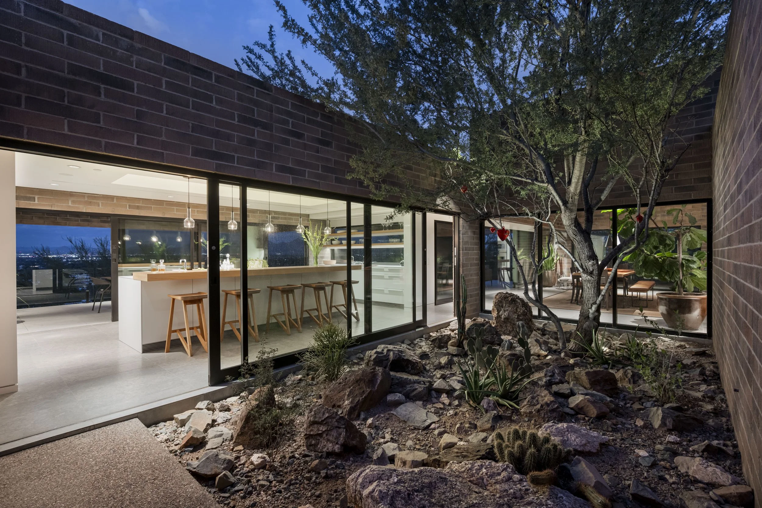 6200 E Hummingbird Ln-30.jpg