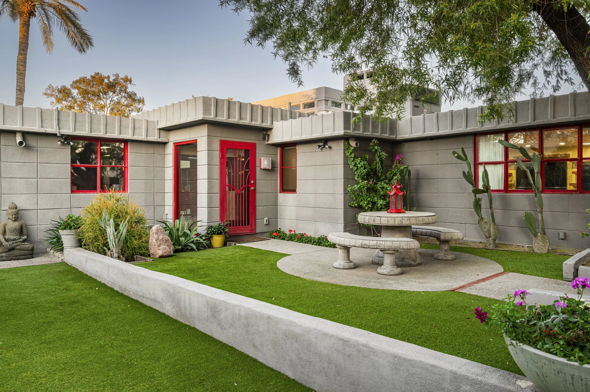 5802 N 30th St Phoenix-85.jpg