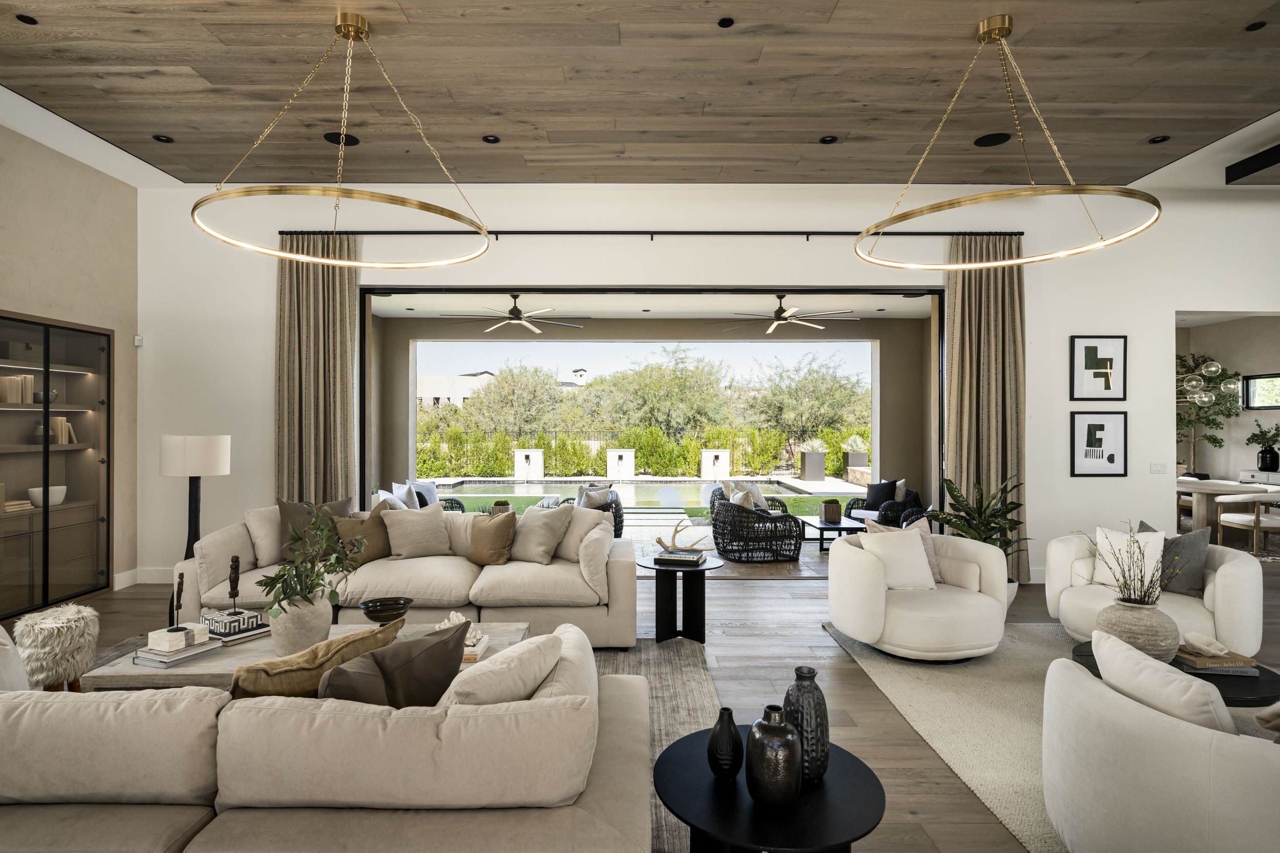 8386 E Leaning Rock Staged-4.jpg