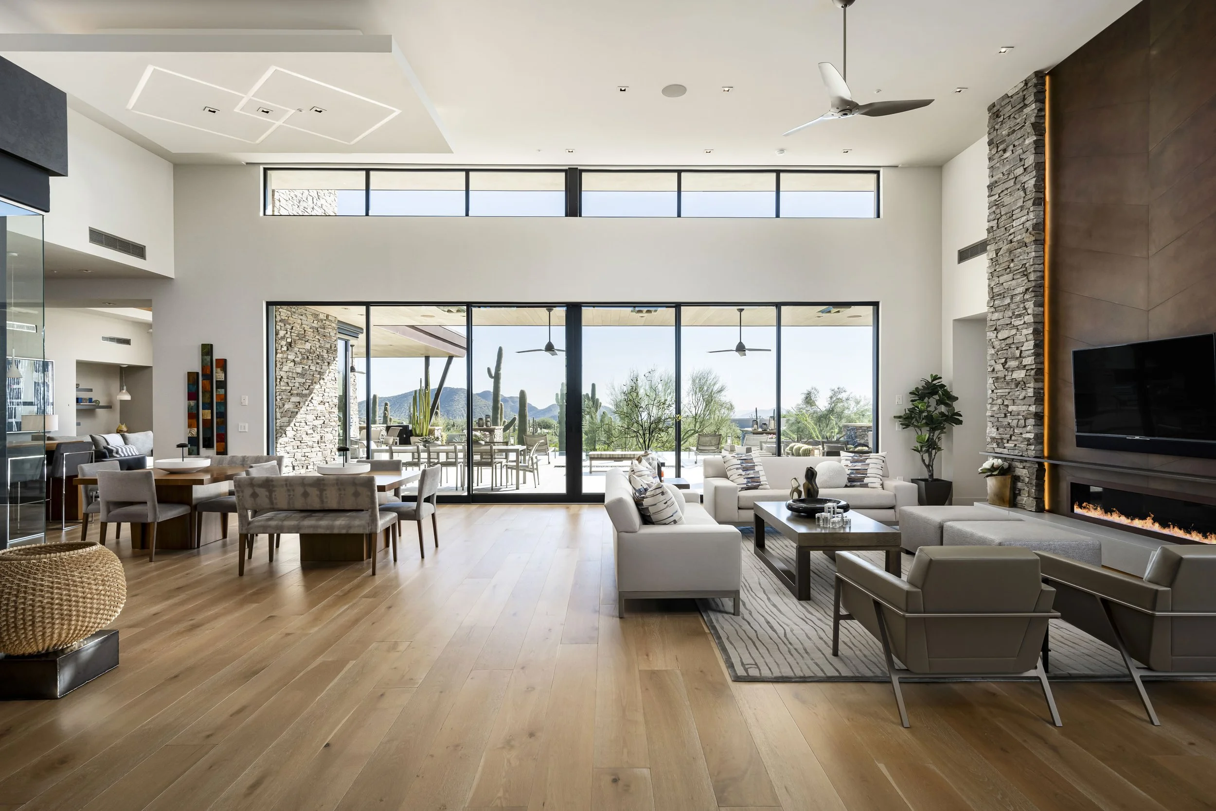 10040EHappyValleyRd  Unit915-12.jpg