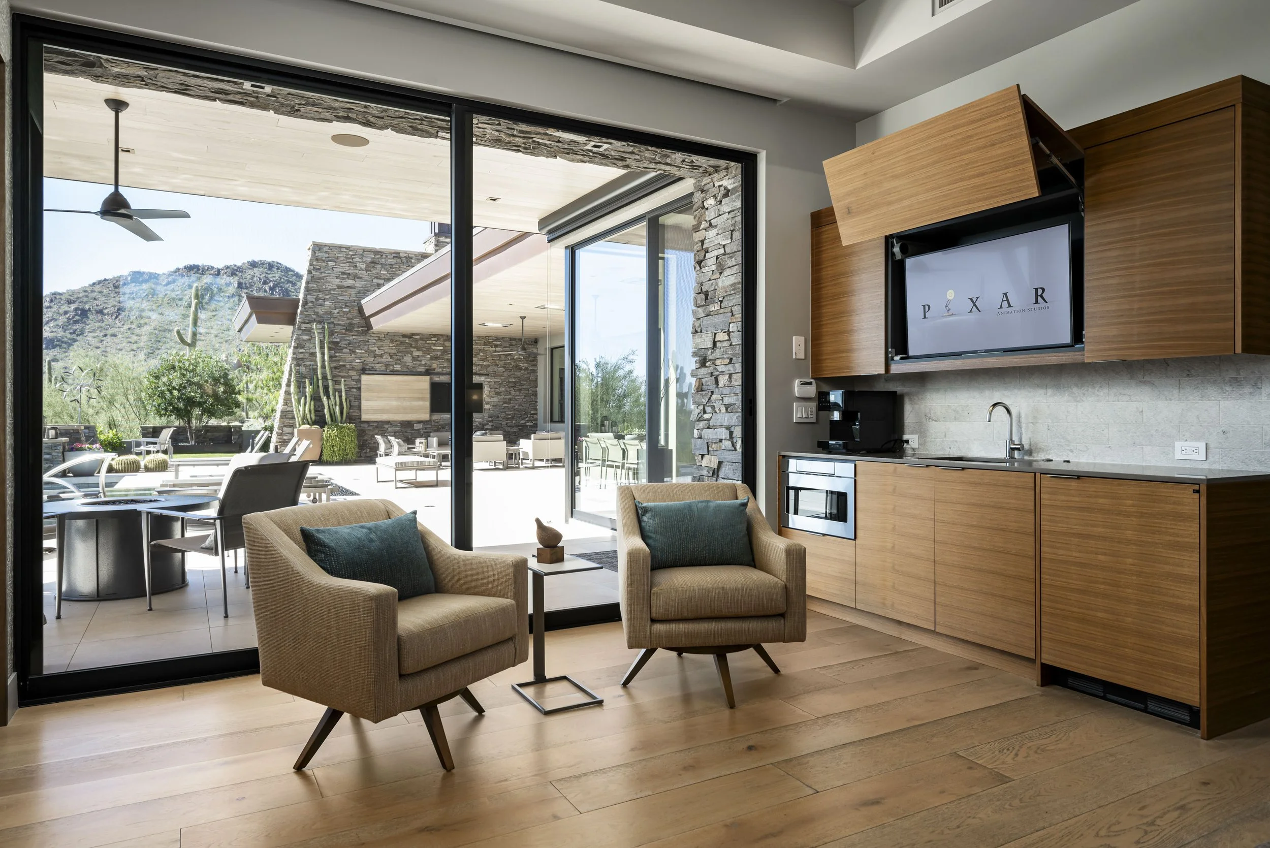 10040EHappyValleyRd  Unit915-45.jpg