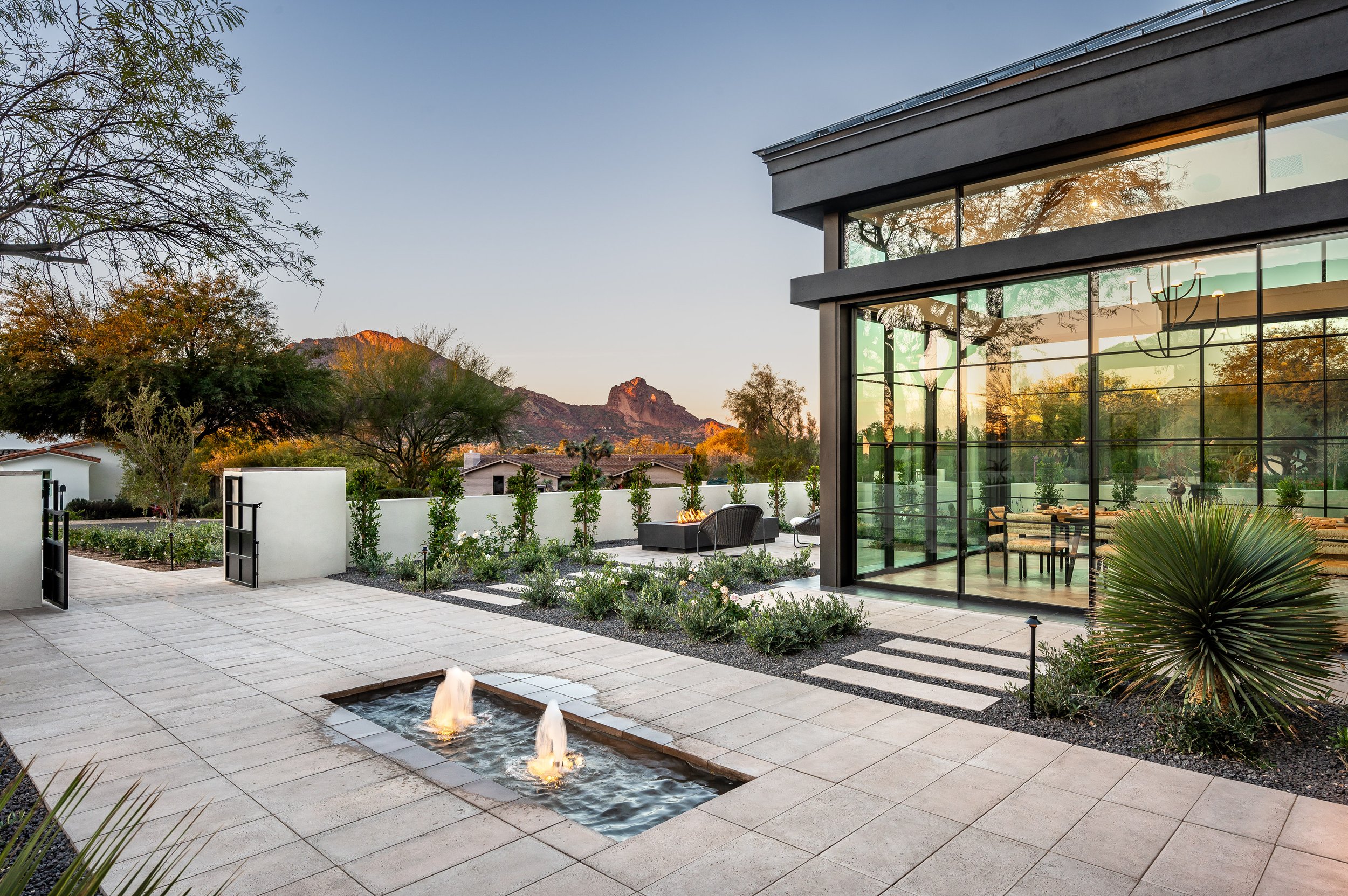 6126 E Joshua Tree Ln-26.jpg