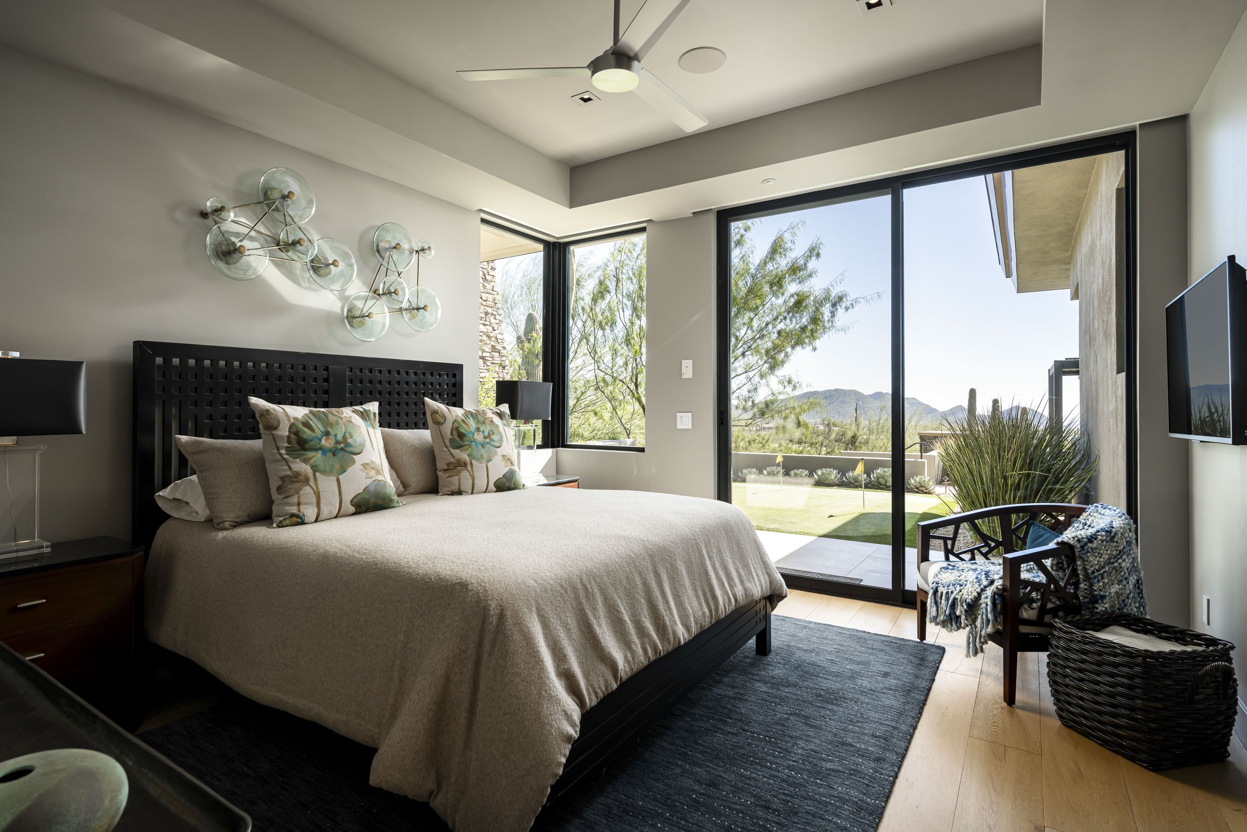 10040EHappyValleyRd  Unit915-47.jpg