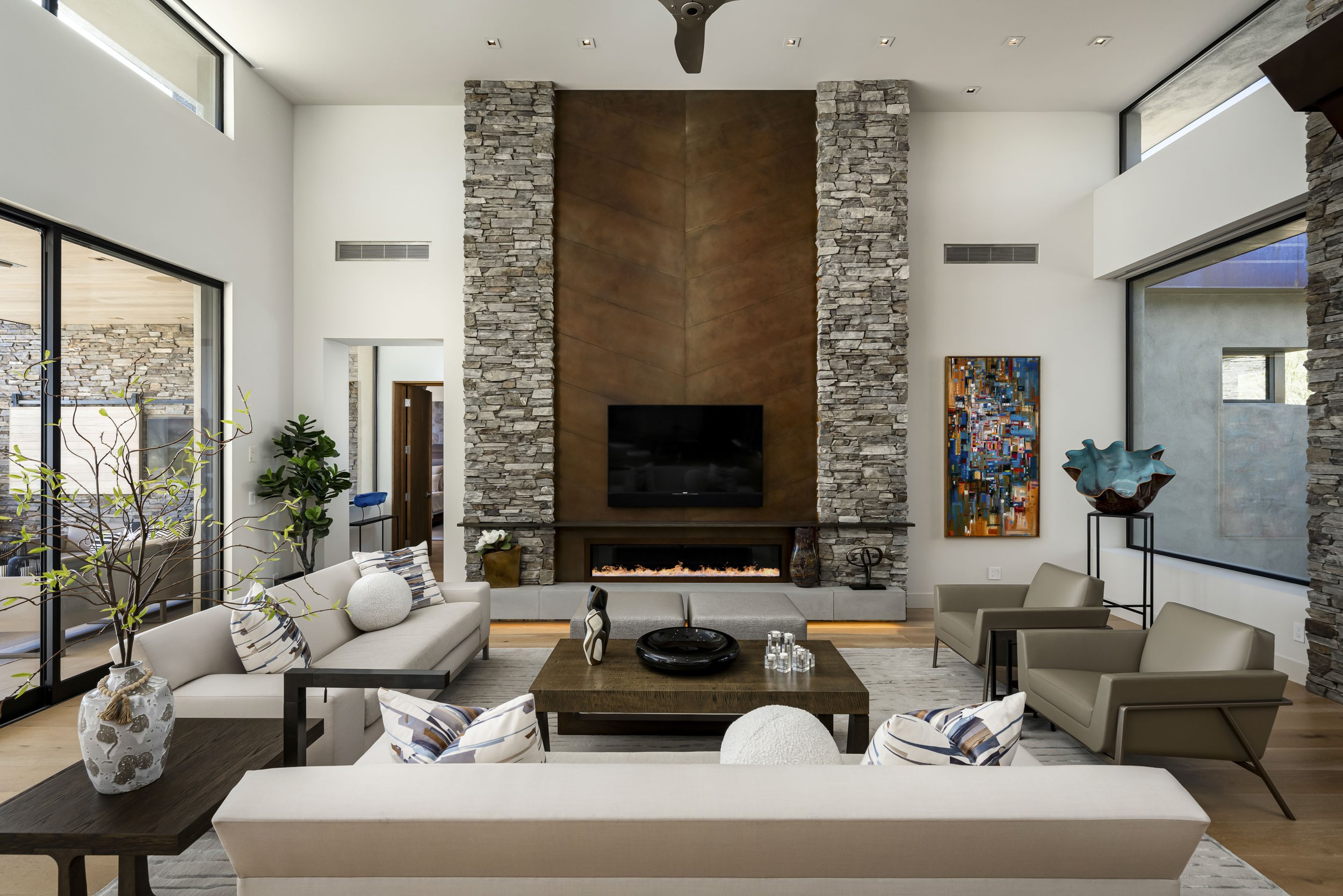 10040EHappyValleyRd  Unit915-16.jpg