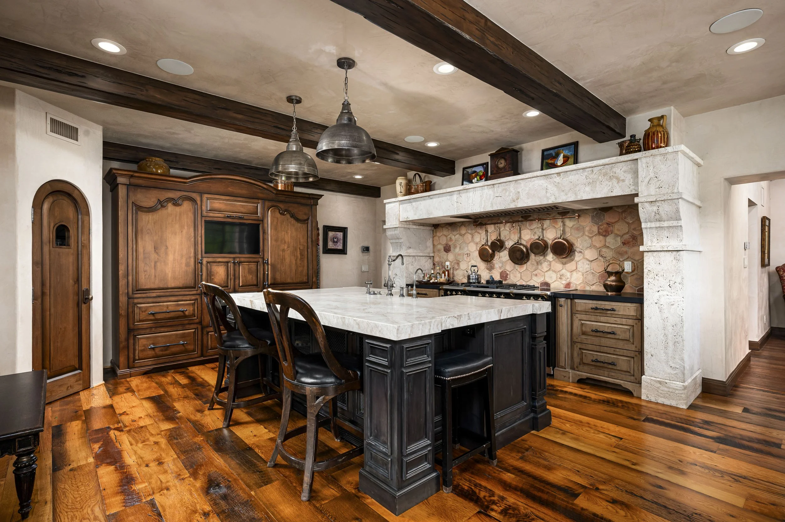 1015 W Encanto Blvd-15.jpg