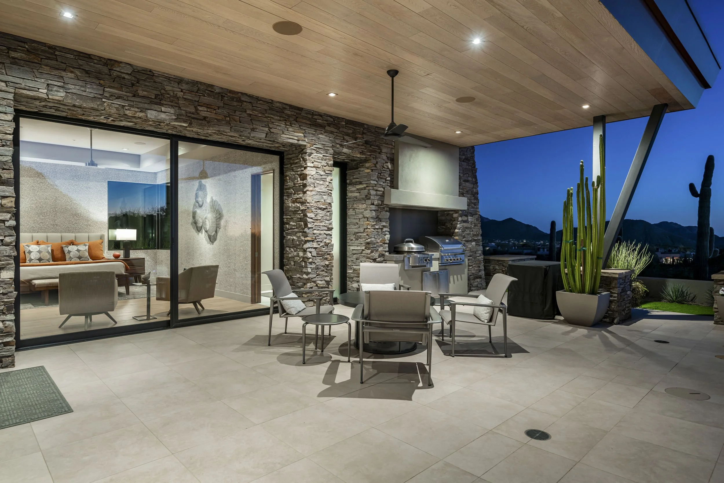 10040EHappyValleyRd  Unit915-72.jpg