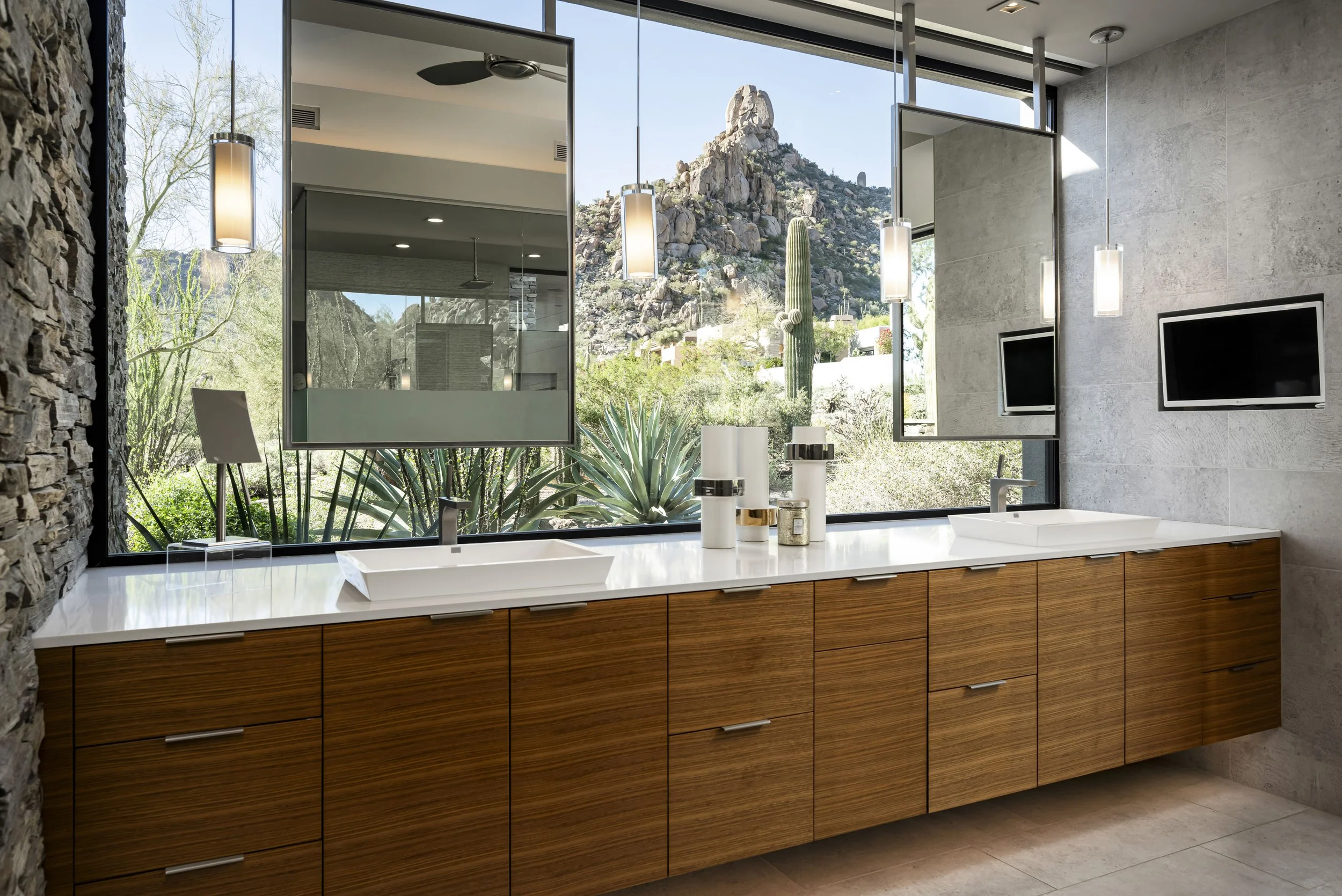 10040EHappyValleyRd  Unit915-38.jpg