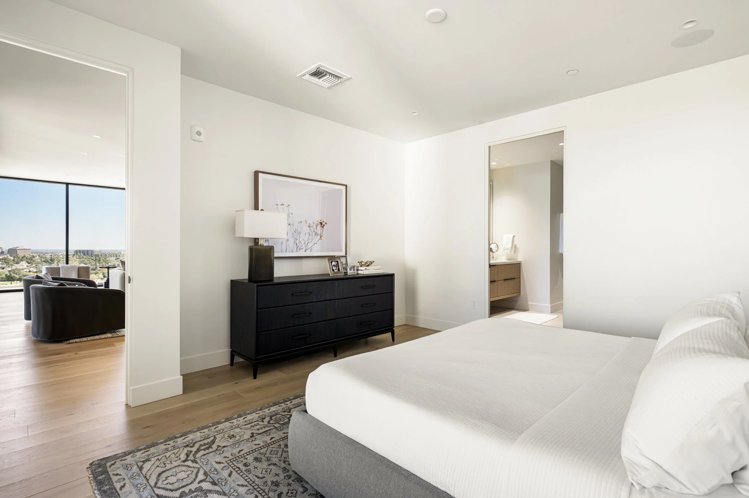 5000 N Camelback Ridge Rd #4-24.jpg